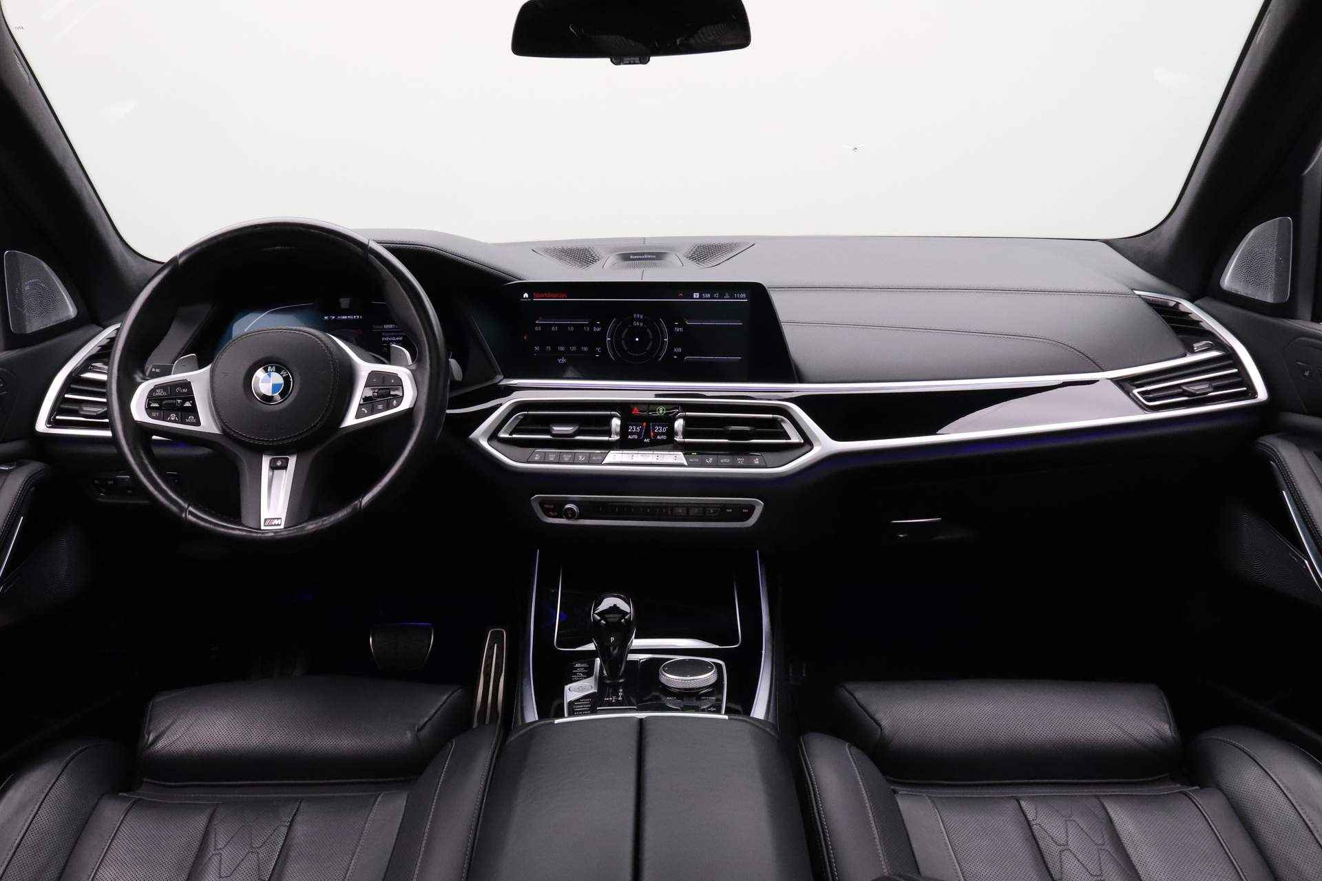 BMW X7 M50i High Executive | Bowers & Wilkins Diamond Surround Sound System | Executive Drive Pro | Comforttoegang | Integrale actieve besturing | Deuren Soft-Close-Automatic | Glazen panoramadak Sky Lounge | Stoelvent - 32/36