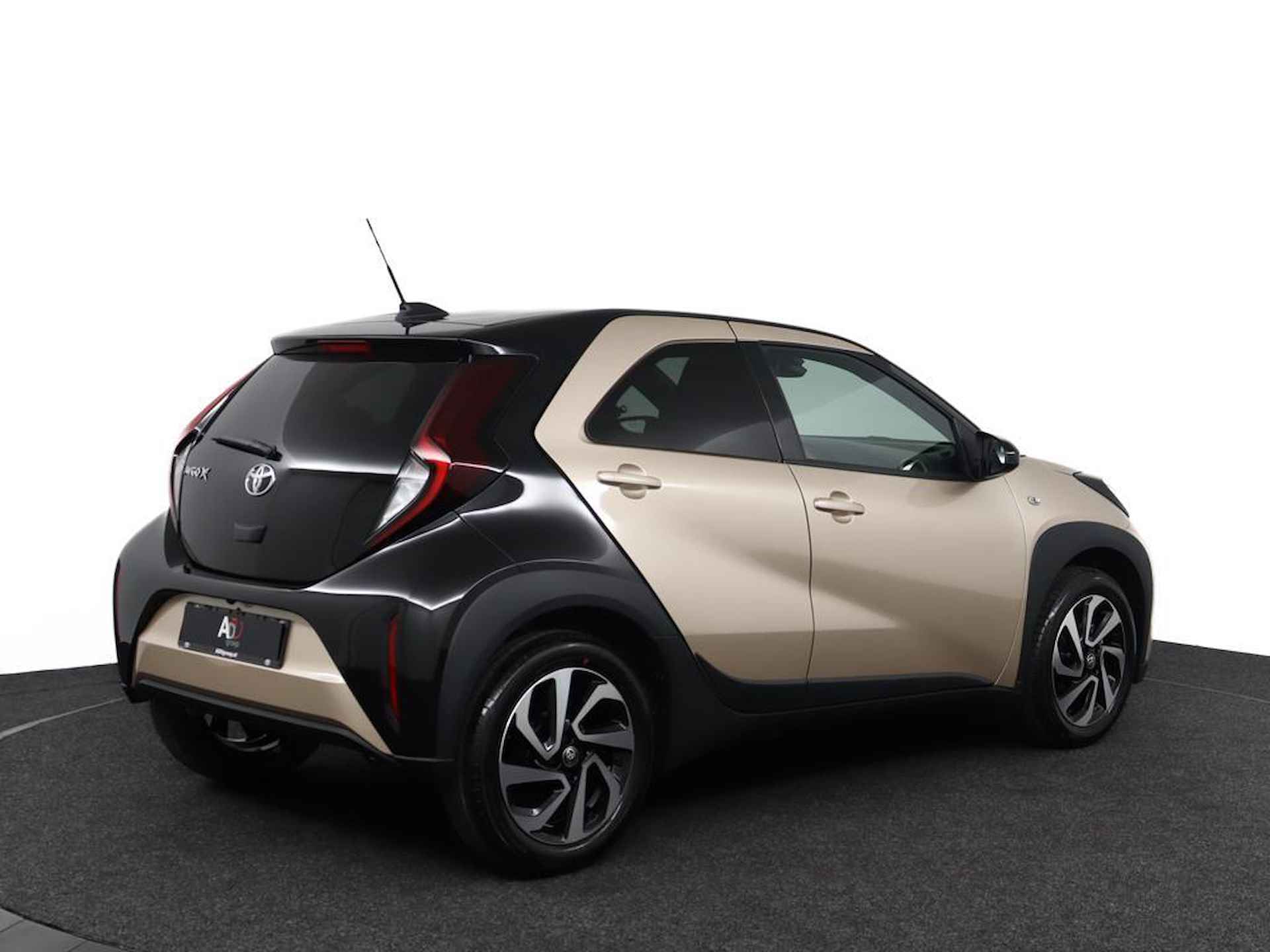 Toyota Aygo X 1.0 VVT-i MT Pulse | Nieuw direct leverbaar | 10 jaar fabrieksgarantie | - 2/47