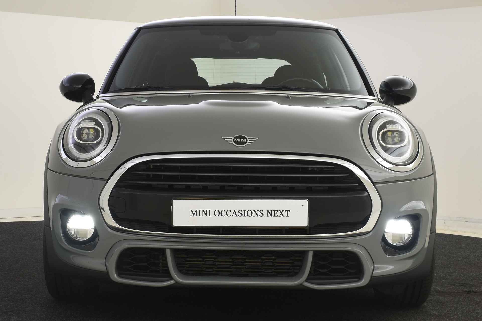 MINI Hatchback Cooper / JCW Pakket / Comfort Access / LED / Apple CarPlay / Comfortstoelen / Cruise Control - 22/42