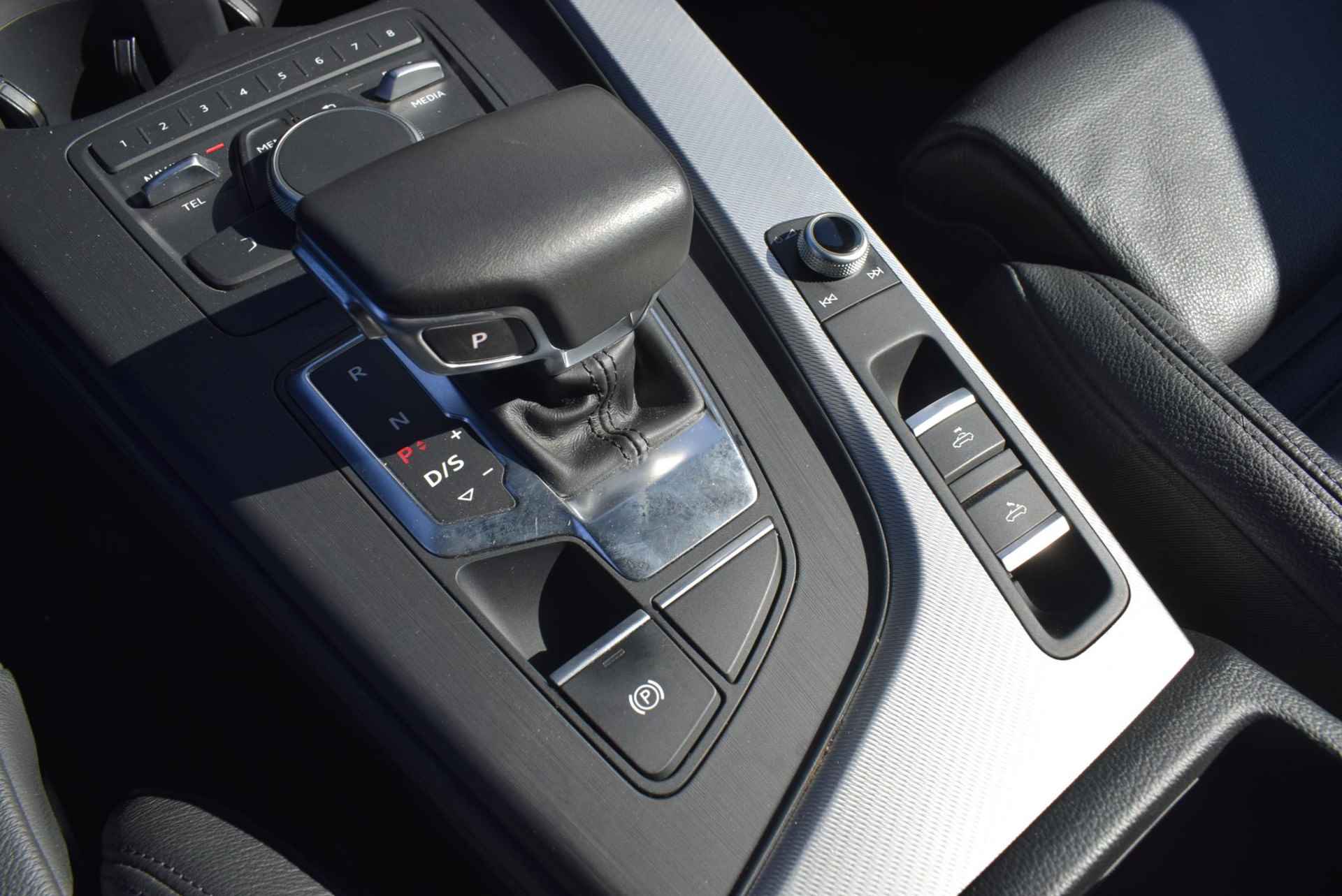 Audi A5 Cabriolet 2.0 TFSI Design Navi Leder Cruise Nieuwmodel km 70.500!! - 20/23