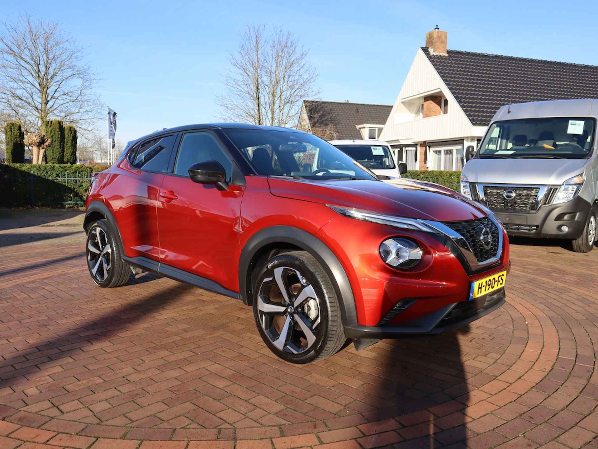 Nissan Juke 1.0 DIG-T Premiere Edition / Navigatie / Camera / Stoelverwarmin - 13/32