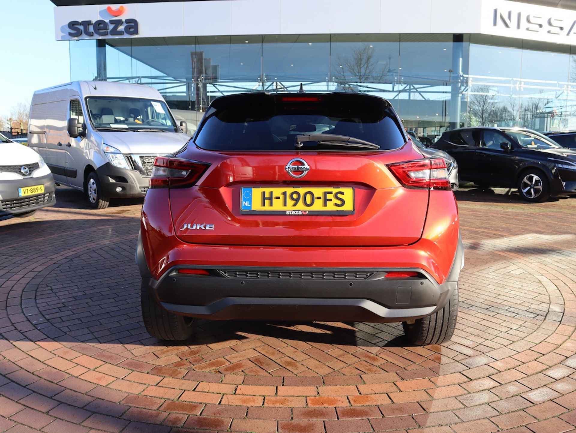 Nissan Juke 1.0 DIG-T Premiere Edition / Navigatie / Camera / Stoelverwarmin - 14/32