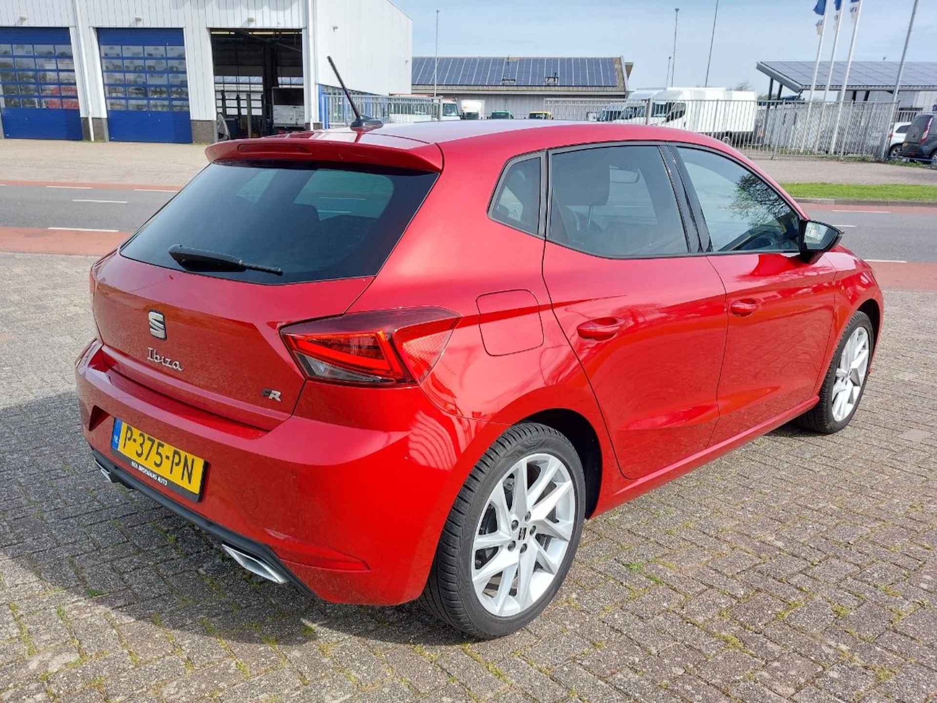 SEAT Ibiza 1.0 TSI FR | Clima | Cruise | PDC Voor & Achter | Orig. NL | - 2/7
