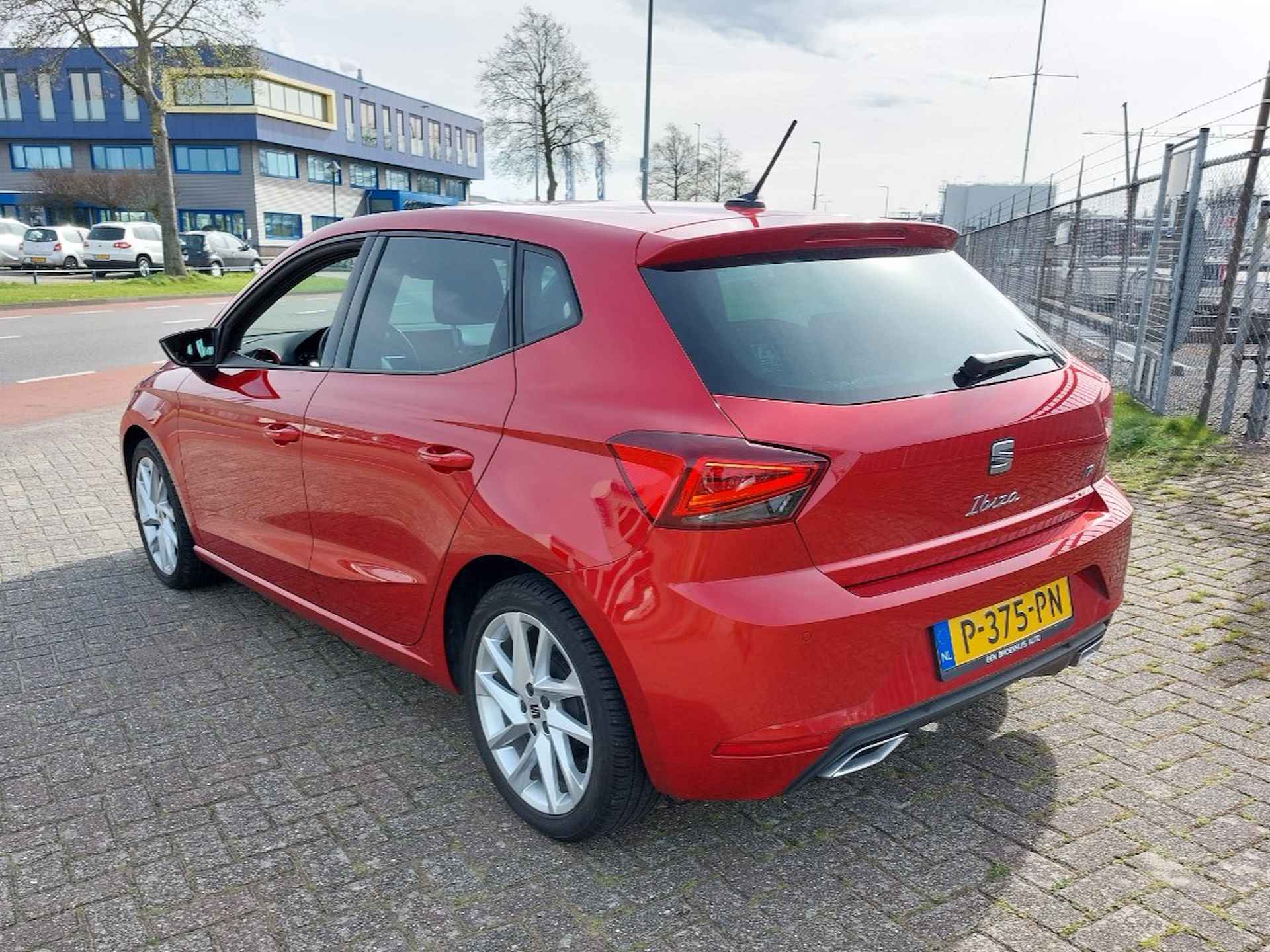 SEAT Ibiza 1.0 TSI FR | Clima | Cruise | PDC Voor & Achter | Orig. NL | - 3/7