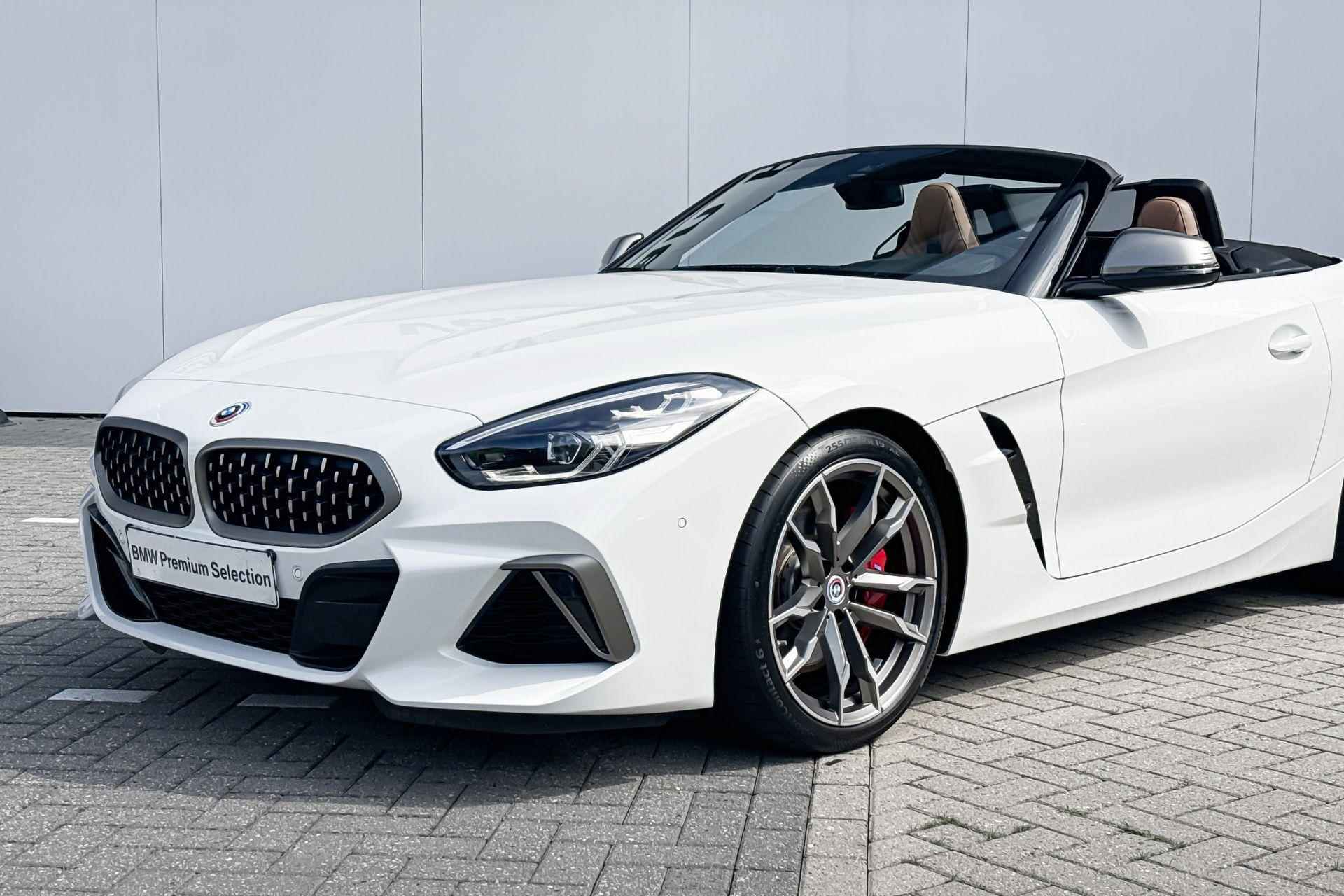 BMW Z4 M40i High Executive | Selections - 17/19