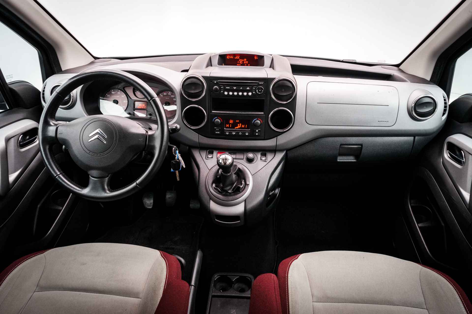 Citroën Berlingo 1.6 VTi 120 Multispace | 5-persoons | Trekhaak | Climate Control | 2x Schuifdeur - 19/33