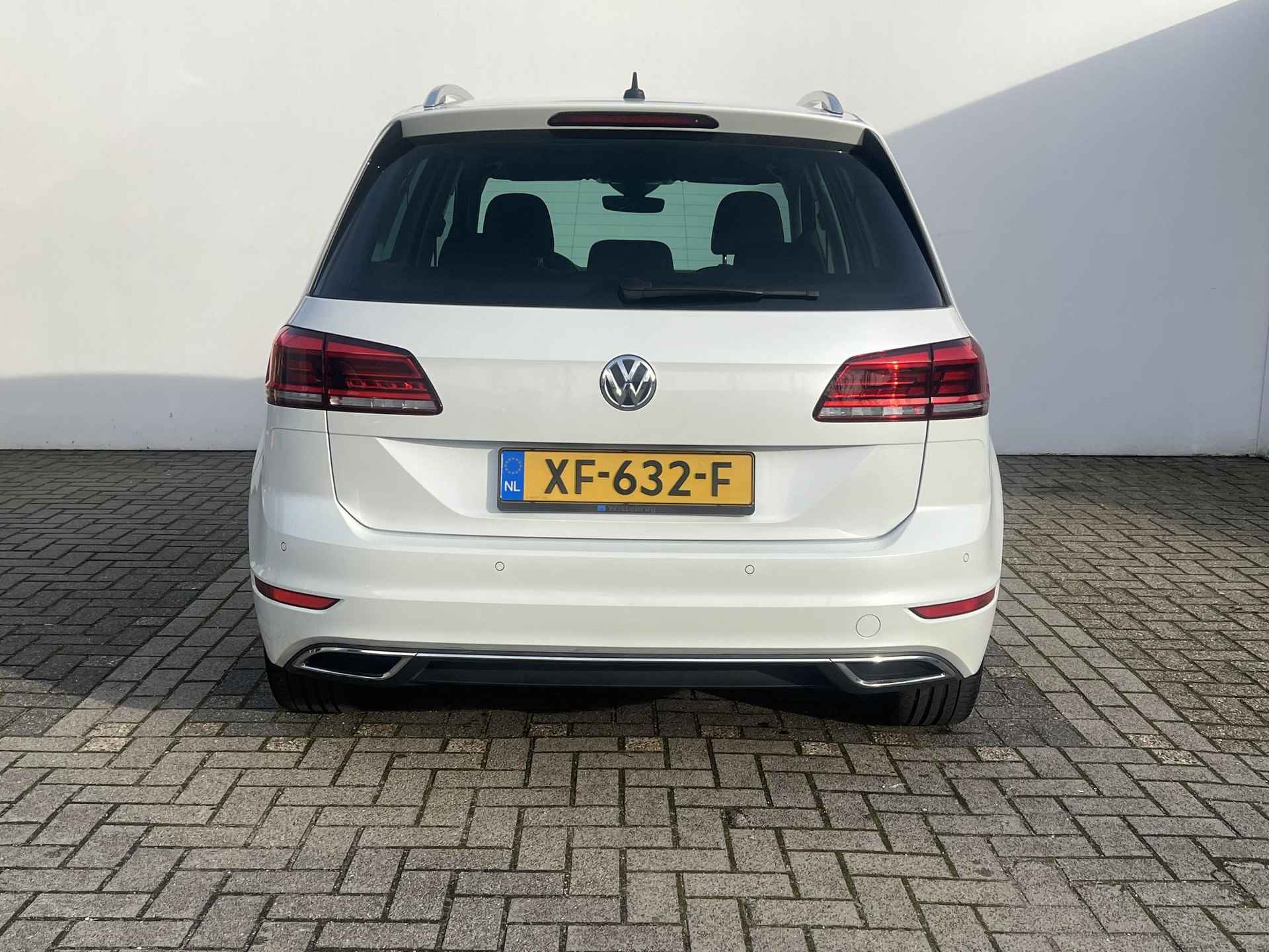 Volkswagen Golf Sportsvan 1.5 TSI ACT Highline | PANORAMADAK | NL AUTO | AFNEEMBARE TREKHAAK | NAVI | STOELVERWARMING | KEYLESS ENTRY | PARK ASSIST | - 7/35