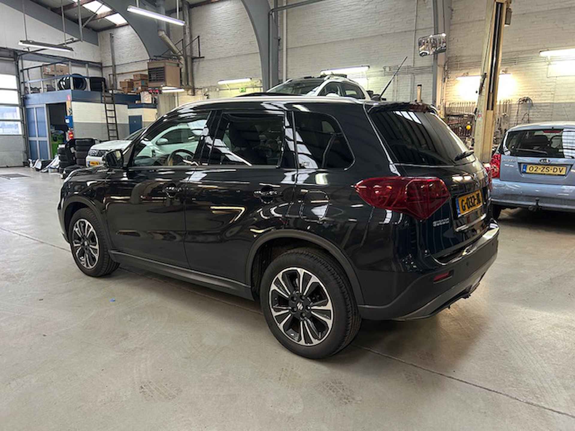 SUZUKI Vitara 1.4 Boosterjet 140pk Aut Stijl | Schuif- Kanteldak | Afn. trekhaak | Apple carplay / Android auto | Cruise control | Pdc V+A | N AP | Rijklaar prijs! - 3/24