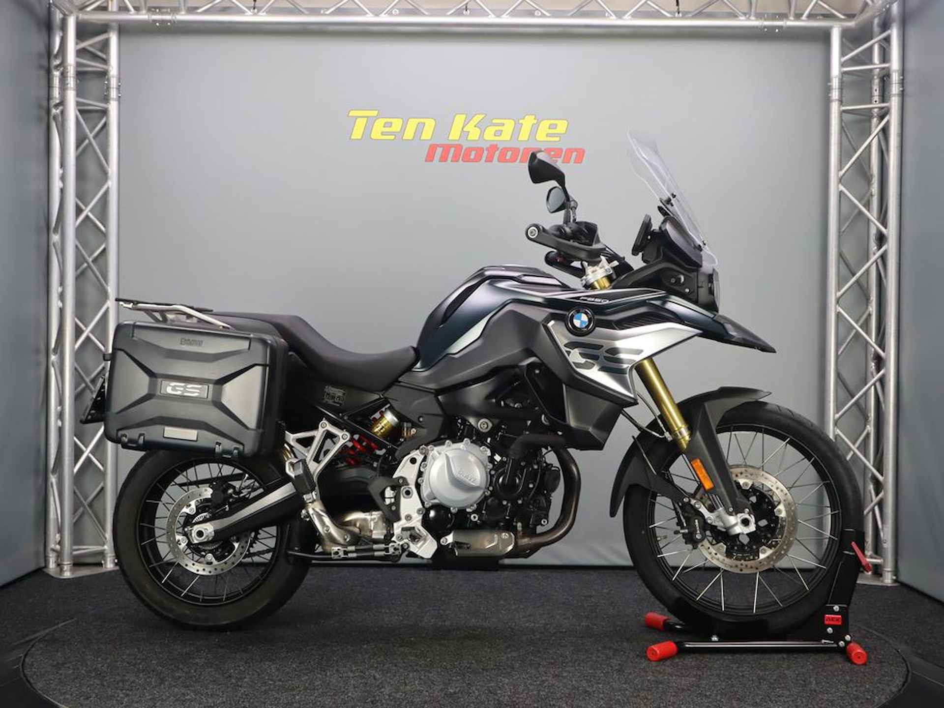 BMW F 850 GS ESA - 1/12