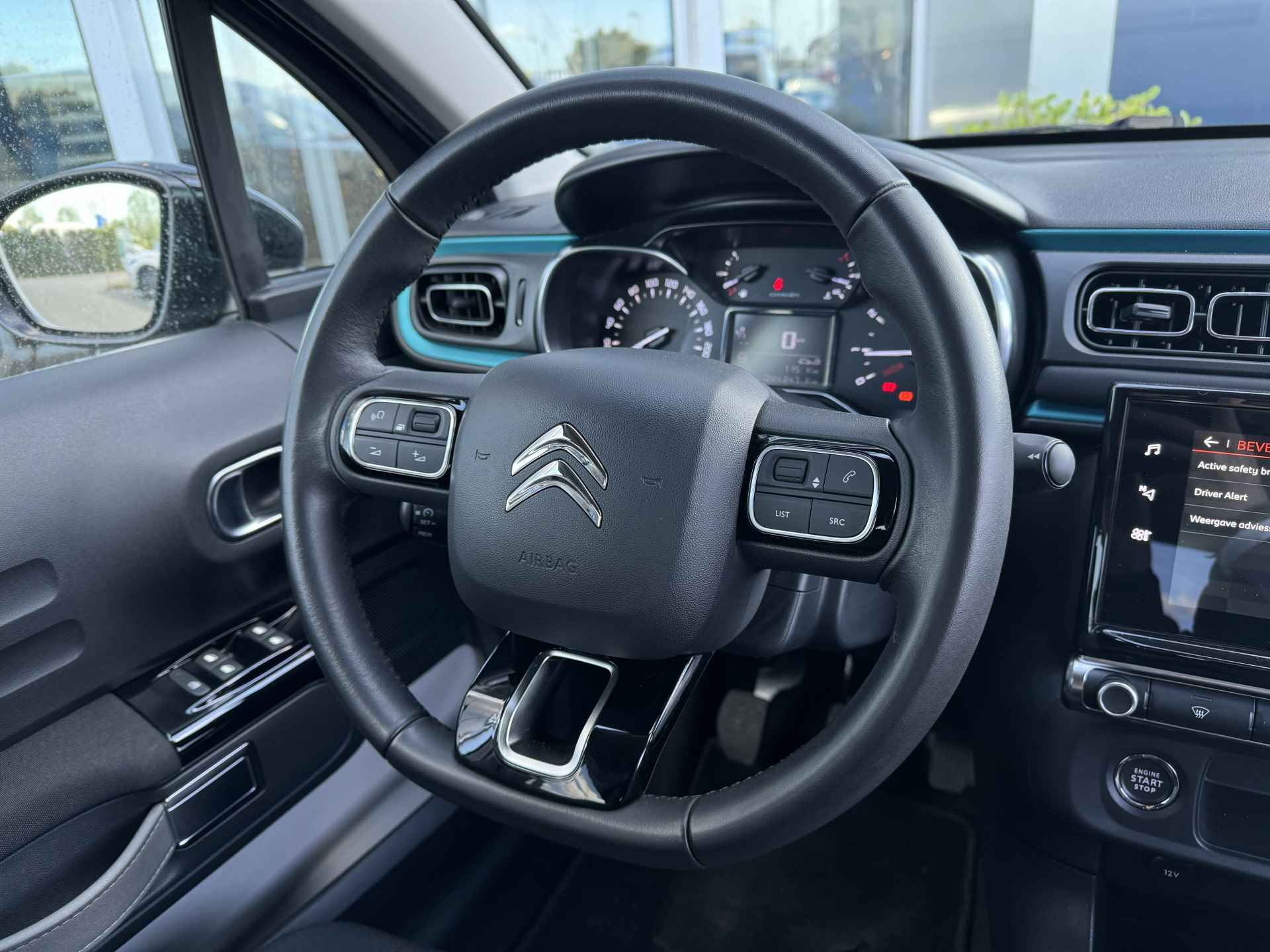 Citroën C3 1.2 PureTech Shine | Cruise Control | Camera | PDC V/A | Keyless | Navi - 30/35