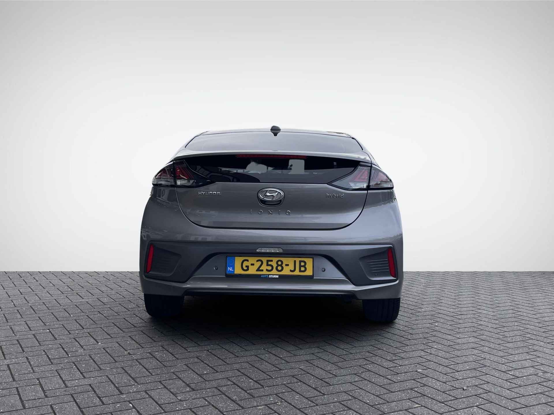 Hyundai IONIQ 1.6 GDi Comfort Plus | Adapt. Cruise Control | Apple Carplay/Android Auto | Keyless Entry | Navigatie | Camera | Premium Audio | Rijklaarprijs! - 5/26