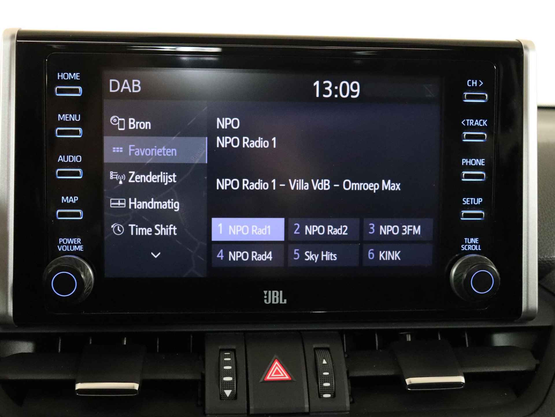 Toyota RAV4 2.5 Hybrid Bi-Tone, Innovation Pack, BSM, JBL, Panoramdak, Trekhaak !! - 8/42