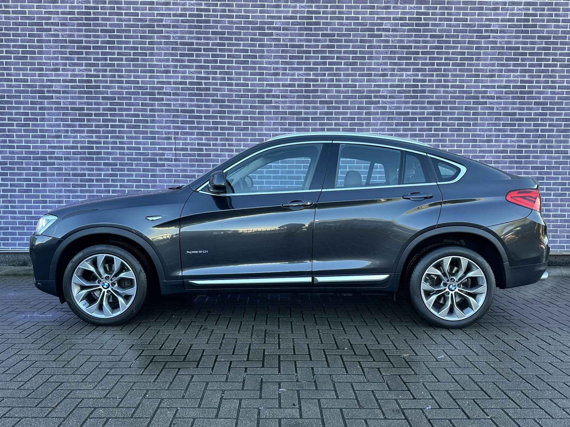 BMW X4 xDrive20i High Executive | Trekhaak | Navi | Leder | 19 Inch | Cruise Control | Climate Control | Stoelverwarming - 5/24