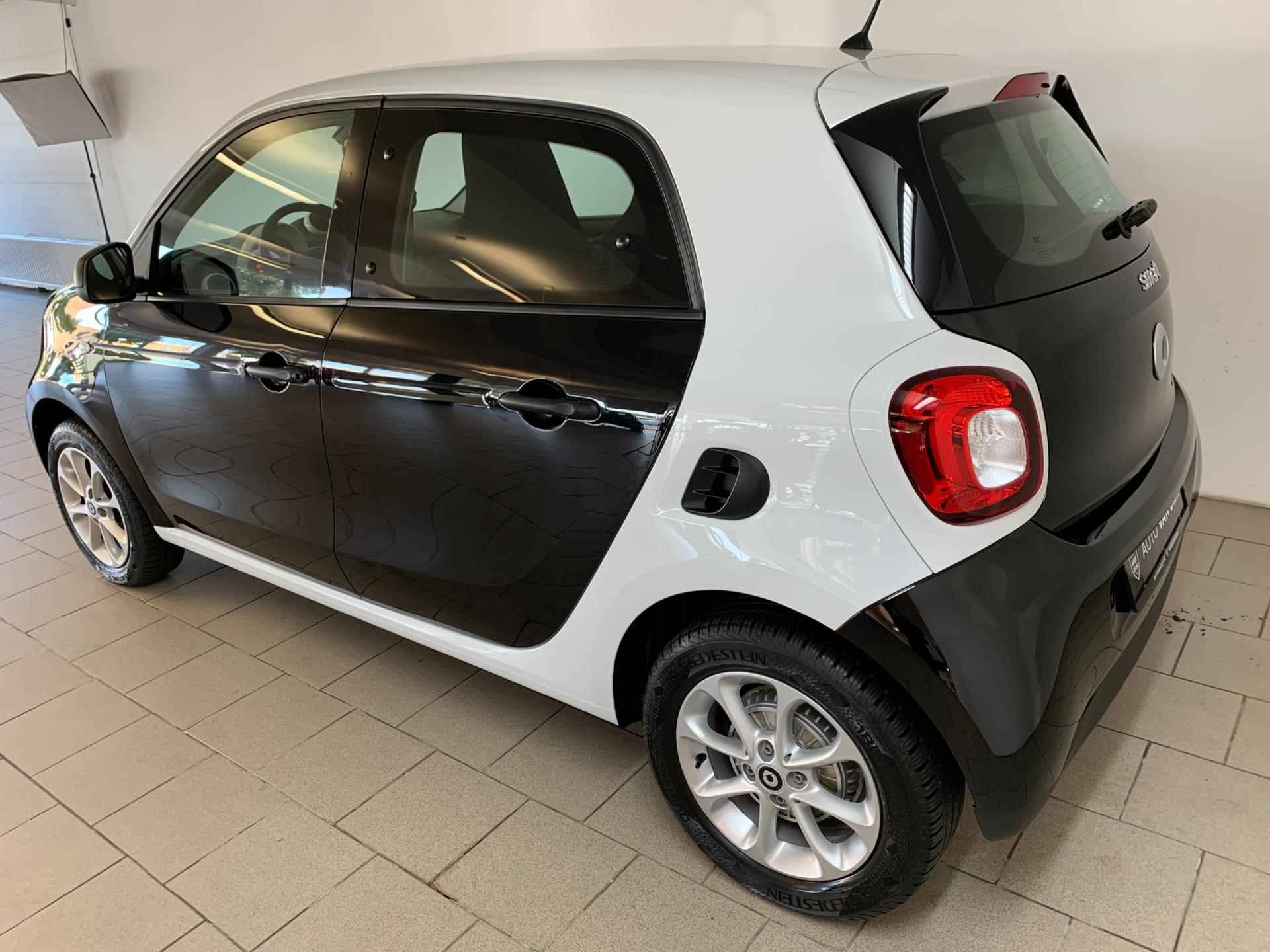 Smart Forfour 1.0 Business Solution AIRCO CLIMA CRUISE METALLIC LAK LAGE KM STAND NIEUWSTAAT - 4/30