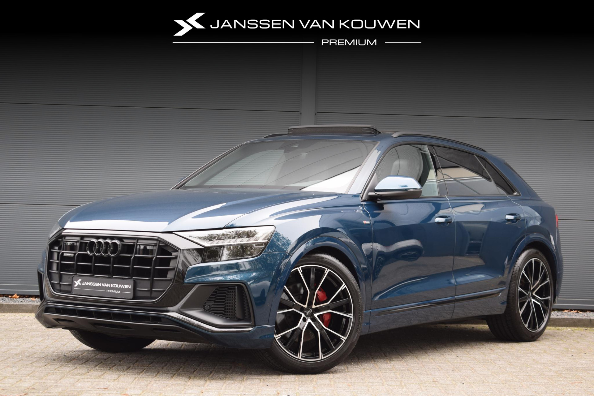 Audi Q8 55 TFSI quattro Pro Line Plus / S-Line / Panoramadak / Stoelventilatie / 22'' inch