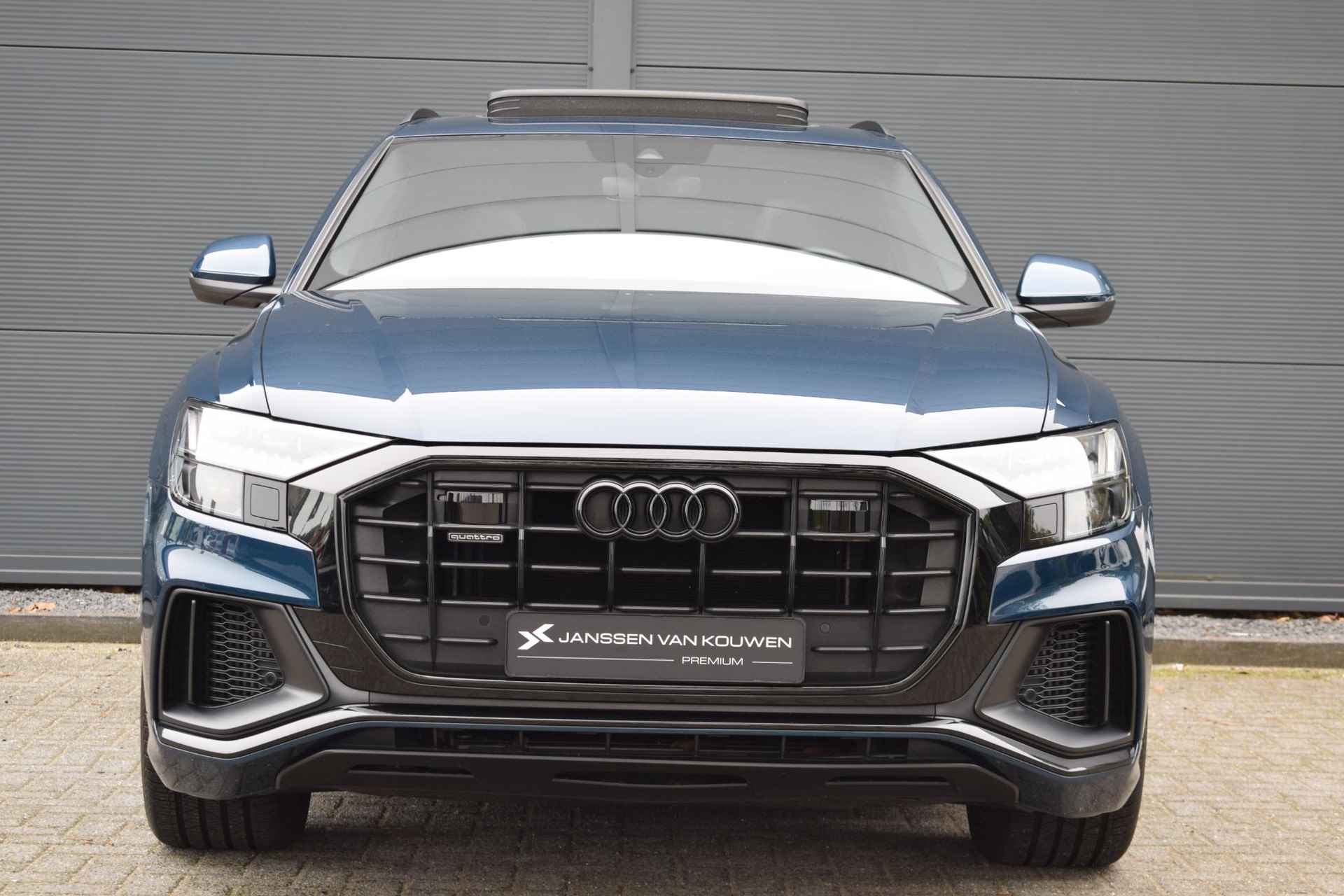 Audi Q8 55 TFSI quattro Pro Line Plus / S-Line / Panoramadak / Stoelventilatie / 22'' inch - 2/66