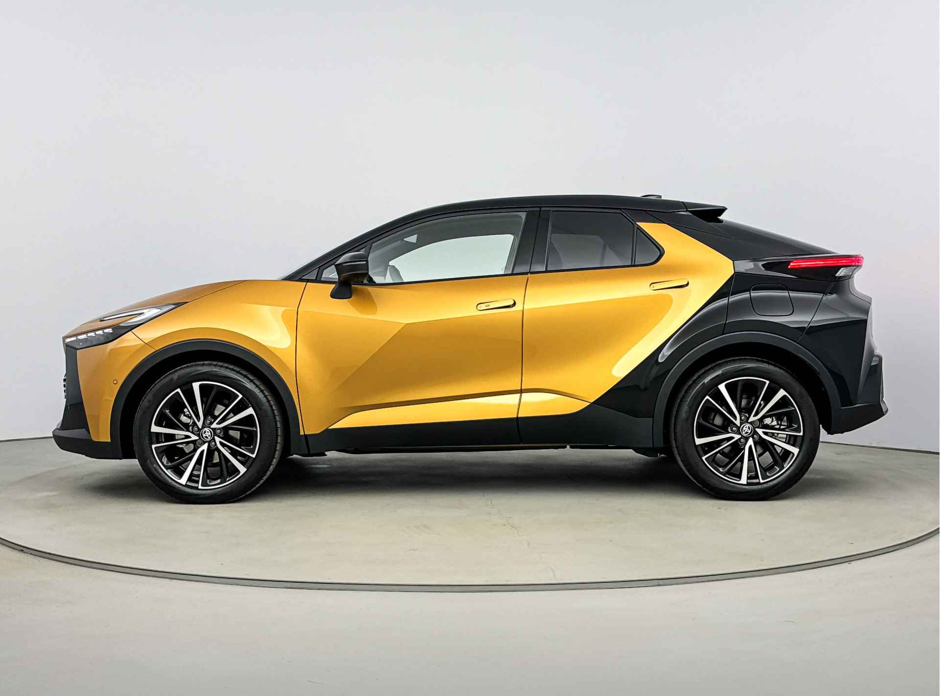 Toyota C-HR 2.0 Hybrid 200 Première Edition - 14/35