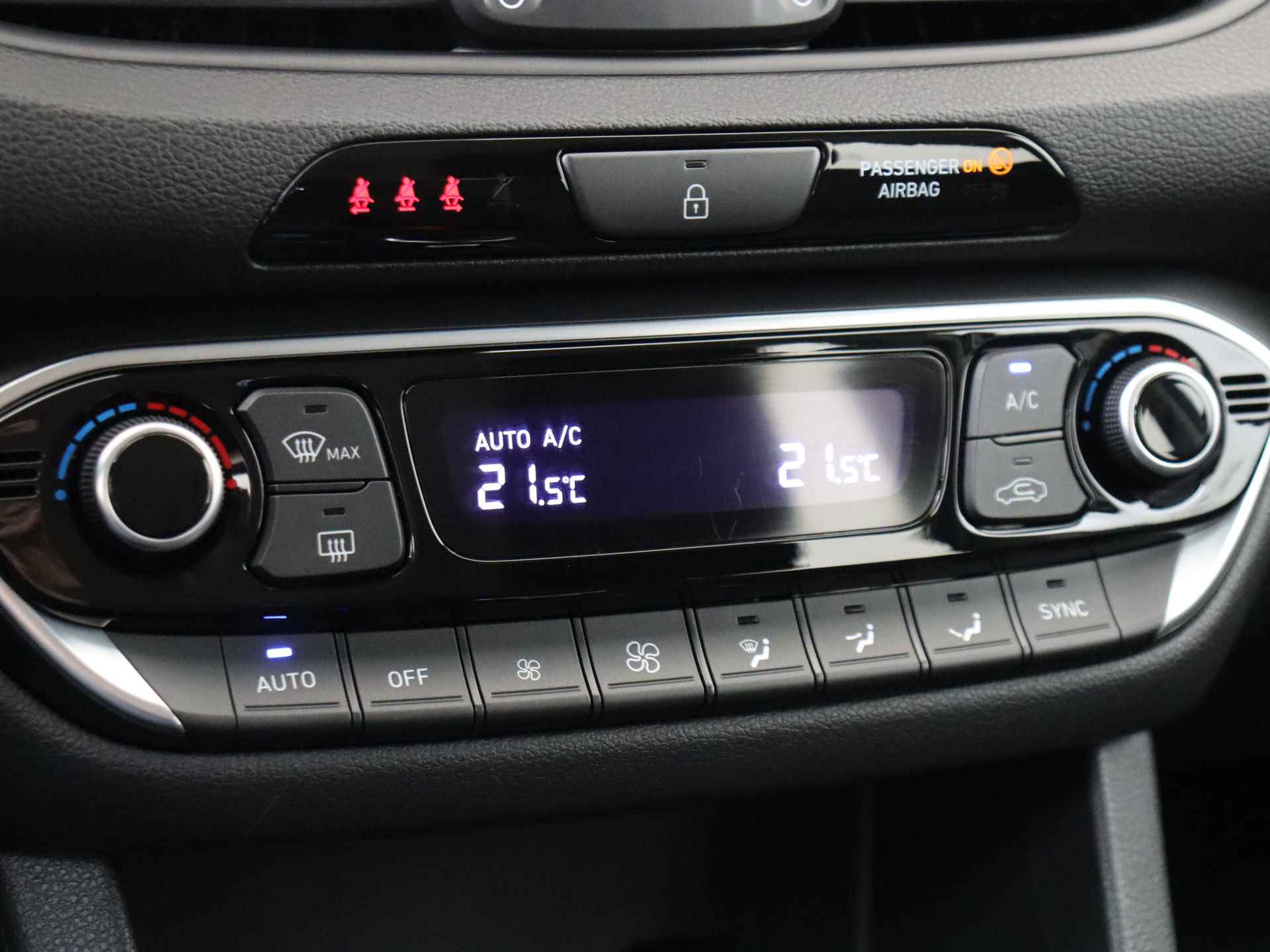 Hyundai i30 Wagon 1.0 T-GDi MHEV Comfort Smart 136 pk Automaat | Navigatie | Climate Control - 18/32