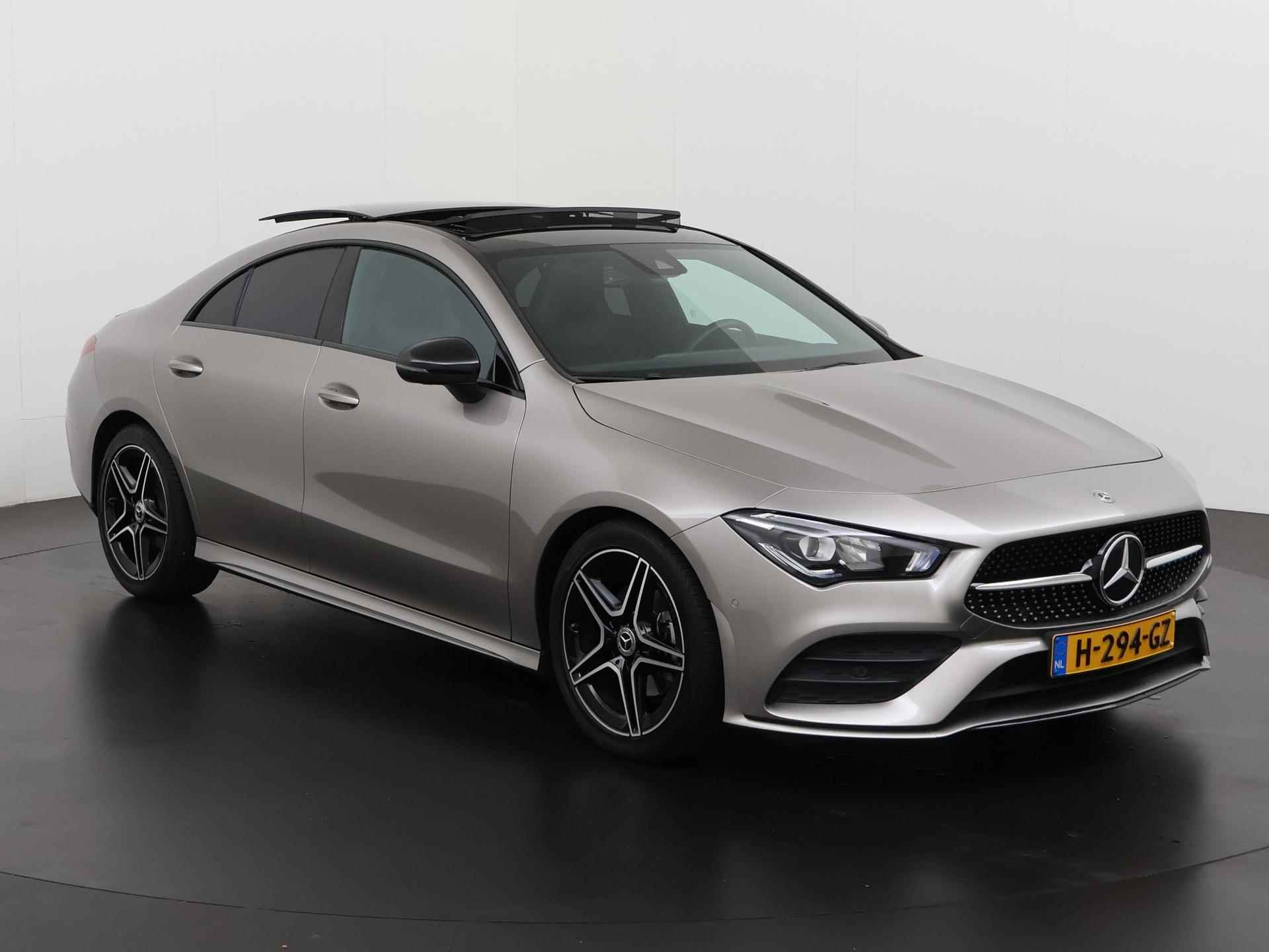 Mercedes-Benz CLA-klasse 180 AMG Night | Panoramadak | Camera | LED High Performance | Zondag open! - 30/37