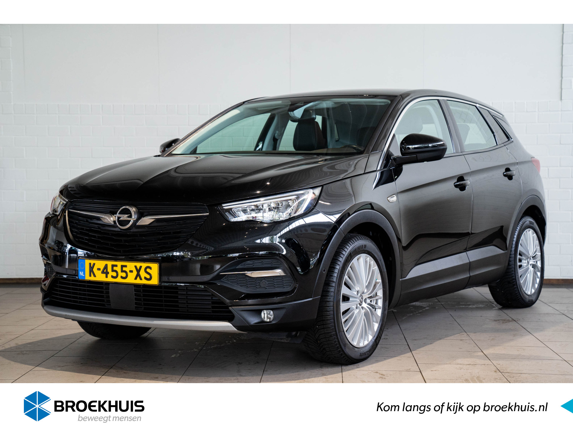 Opel Grandland X 1.2 Turbo Innovation | Automaat | Trekhaak | AGR Stoel | Camera | Dodehoek Bewaking | PDC V + A |