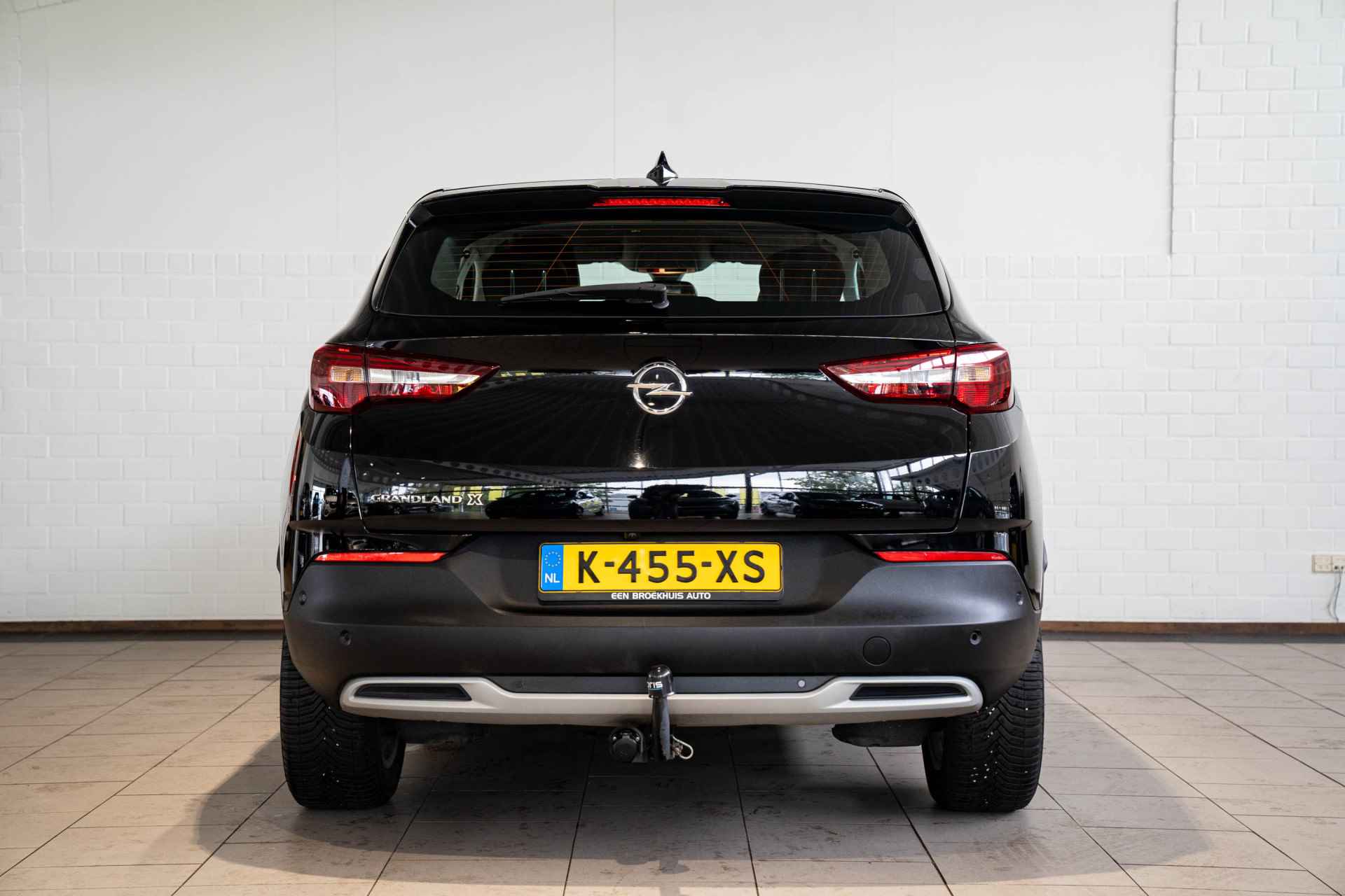 Opel Grandland X 1.2 Turbo Innovation | Automaat | Trekhaak | AGR Stoel | Camera | Dodehoek Bewaking | PDC V + A | - 7/41