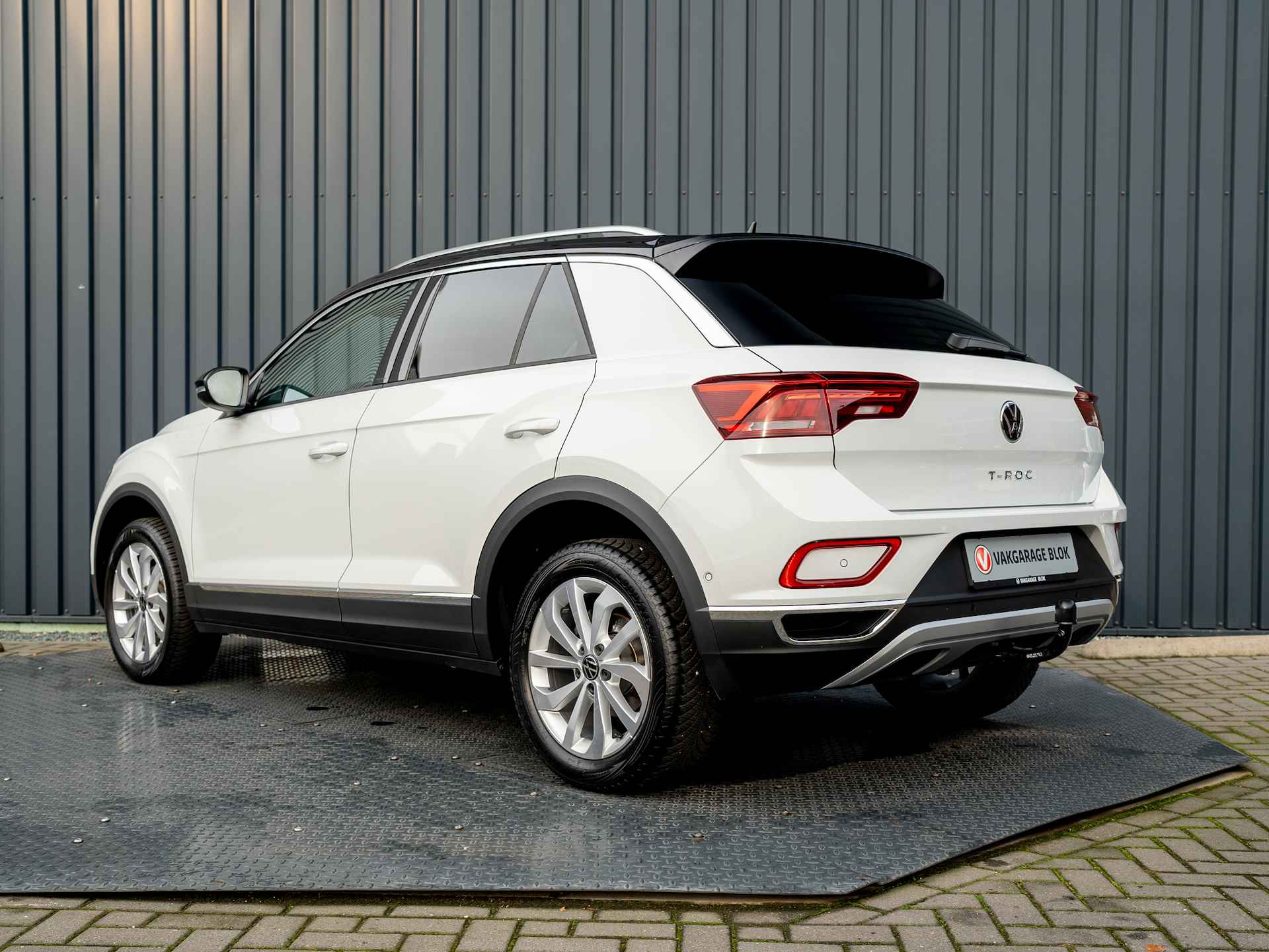 Volkswagen T-Roc 1.5 TSI 150Pk Style | IQ Light | Trekhaak afnb. | Stoel & Stuur verw. | Prijs Rijklaar!! - 5/47