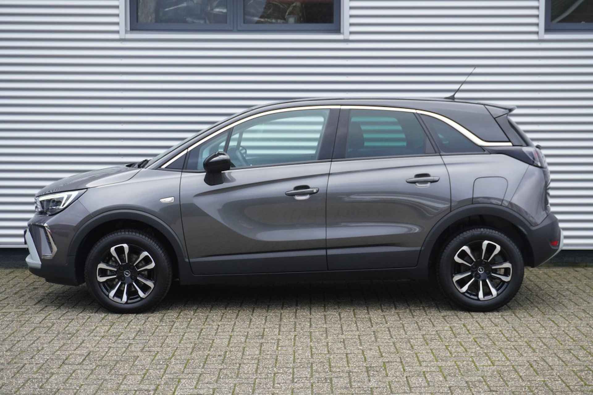 OPEL Crossland 1.2 Turbo Elegance Automaat / Trekhaak / Camera / Winterpakket - 3/32