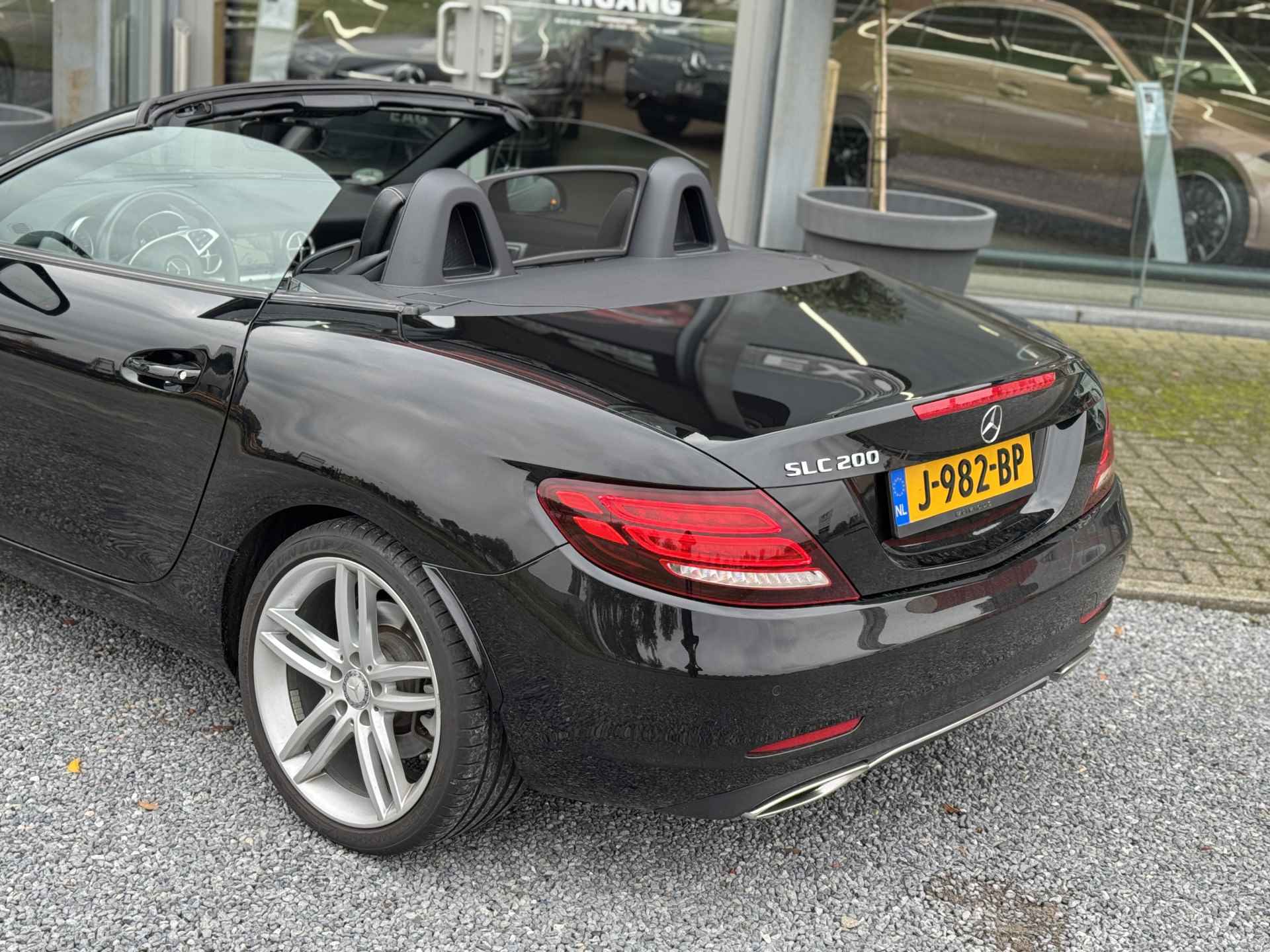 Mercedes-Benz SLC 200 Cabrio AMG Line | Leder | LED | Navigatie | Cruise | Bluetooth | - 20/20