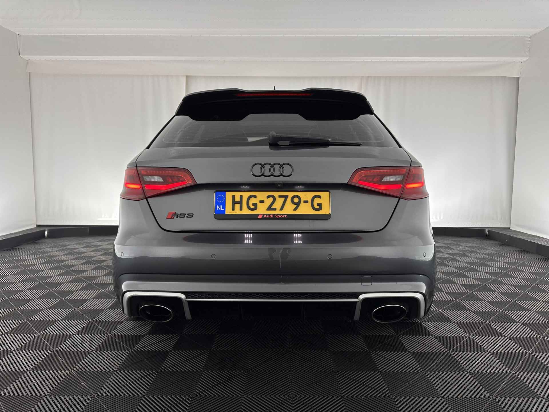 Audi RS3 Sportback 2.5 TFSI Quattro S-Line-Sportpack Aut. *PANO | MILLITEK-EXHAUST | RS-SPORT-SEATS | SHIFT-PADDLES | NAPPA-FULL-LEATHER | BANG/OLUFSEN-AUDIO | ADAPTIVE-CRUISE | DAB+ | FULL-LED | CAMERA | NAVI-FULLMAP | 19''ALU* - 5/36