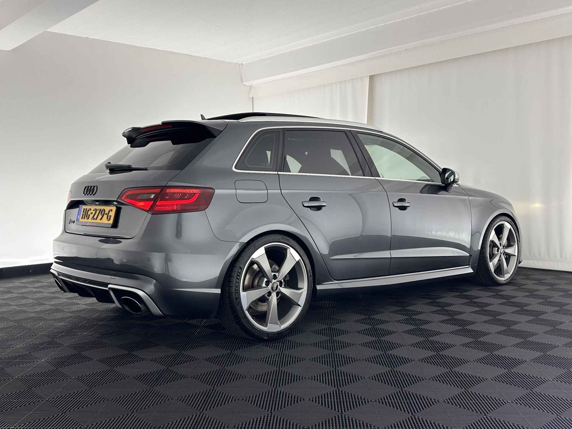 Audi RS3 Sportback 2.5 TFSI Quattro S-Line-Sportpack Aut. *PANO | MILLITEK-EXHAUST | RS-SPORT-SEATS | SHIFT-PADDLES | NAPPA-FULL-LEATHER | BANG/OLUFSEN-AUDIO | ADAPTIVE-CRUISE | DAB+ | FULL-LED | CAMERA | NAVI-FULLMAP | 19''ALU* - 6/36