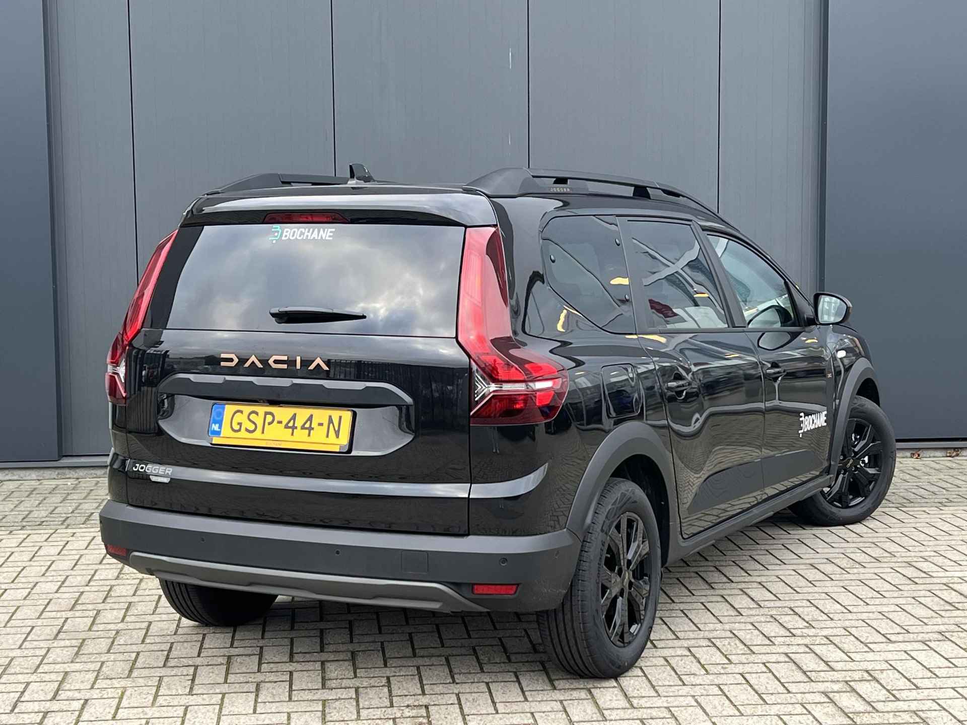 Dacia Jogger 1.6 Hybrid 140 Extreme 7p. |Pack Assist|Verwarmde voortstoelen|Media Nav.|Apple/Android auto| - 5/26