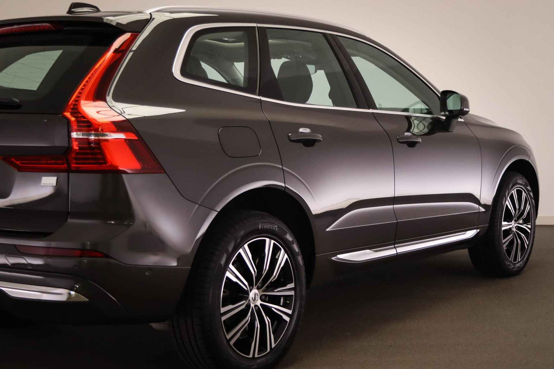 Volvo XC60 2.0 Recharge T8 AWD Inscription Exclusive | LIGHTNING PACK | LUCHTVERING |  PANORAMADAK - 27/61