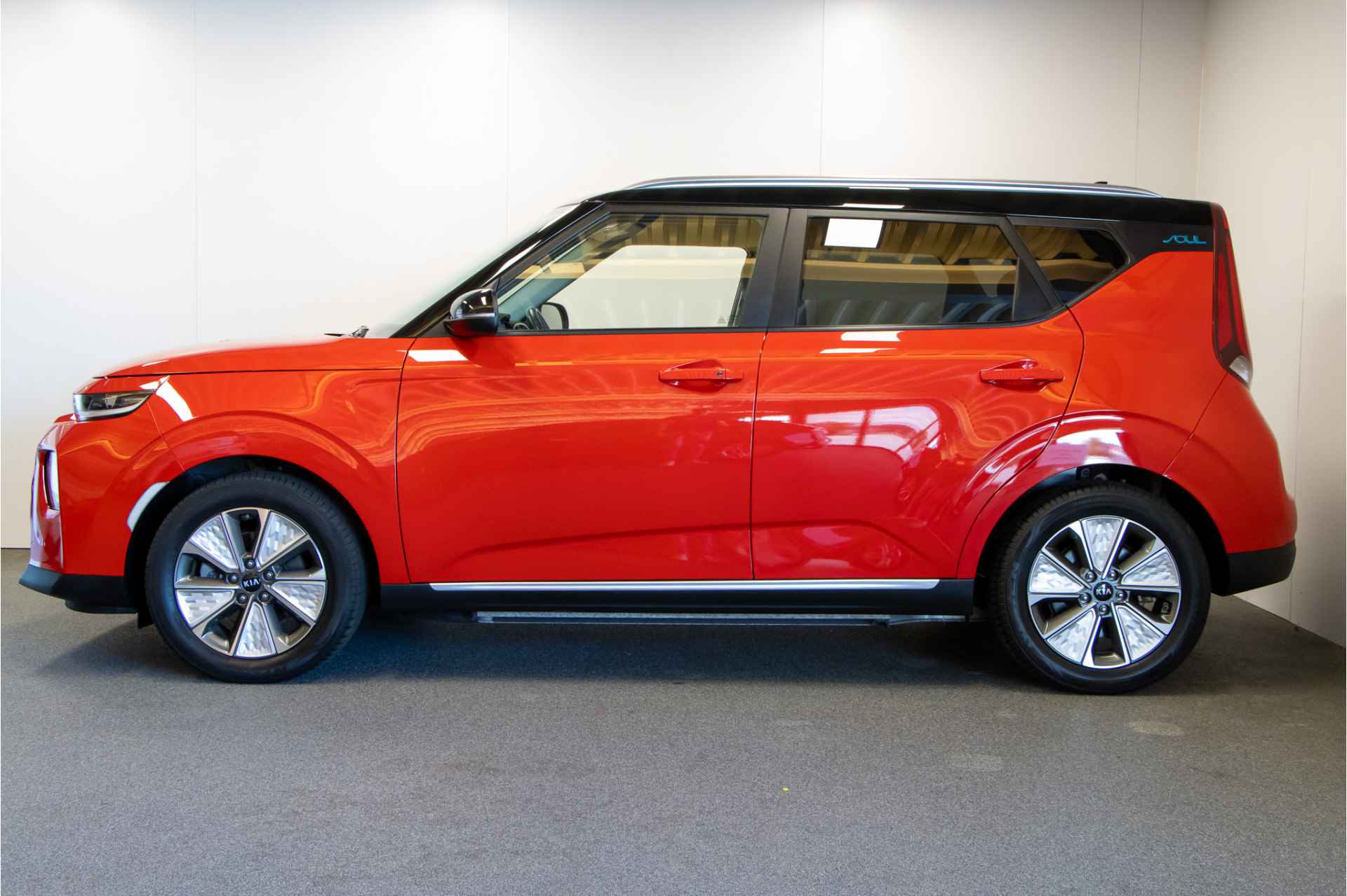 Kia e-Soul DynamicPlusLine 64 kWh - 3/47