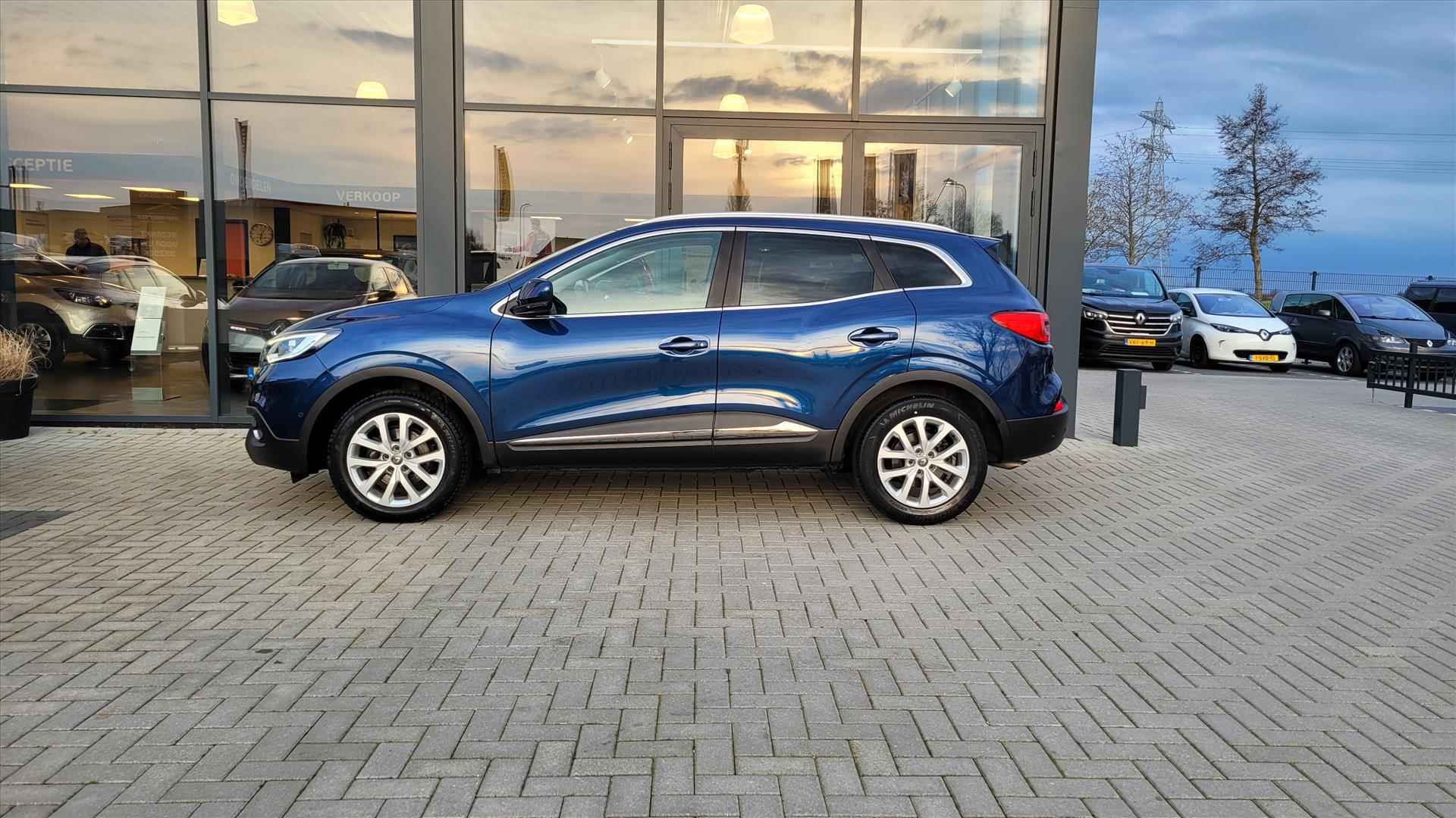 RENAULT Kadjar TCe 130pk Intens / Trekhaak / Panoramadak / Navigatie / Camera - 3/26