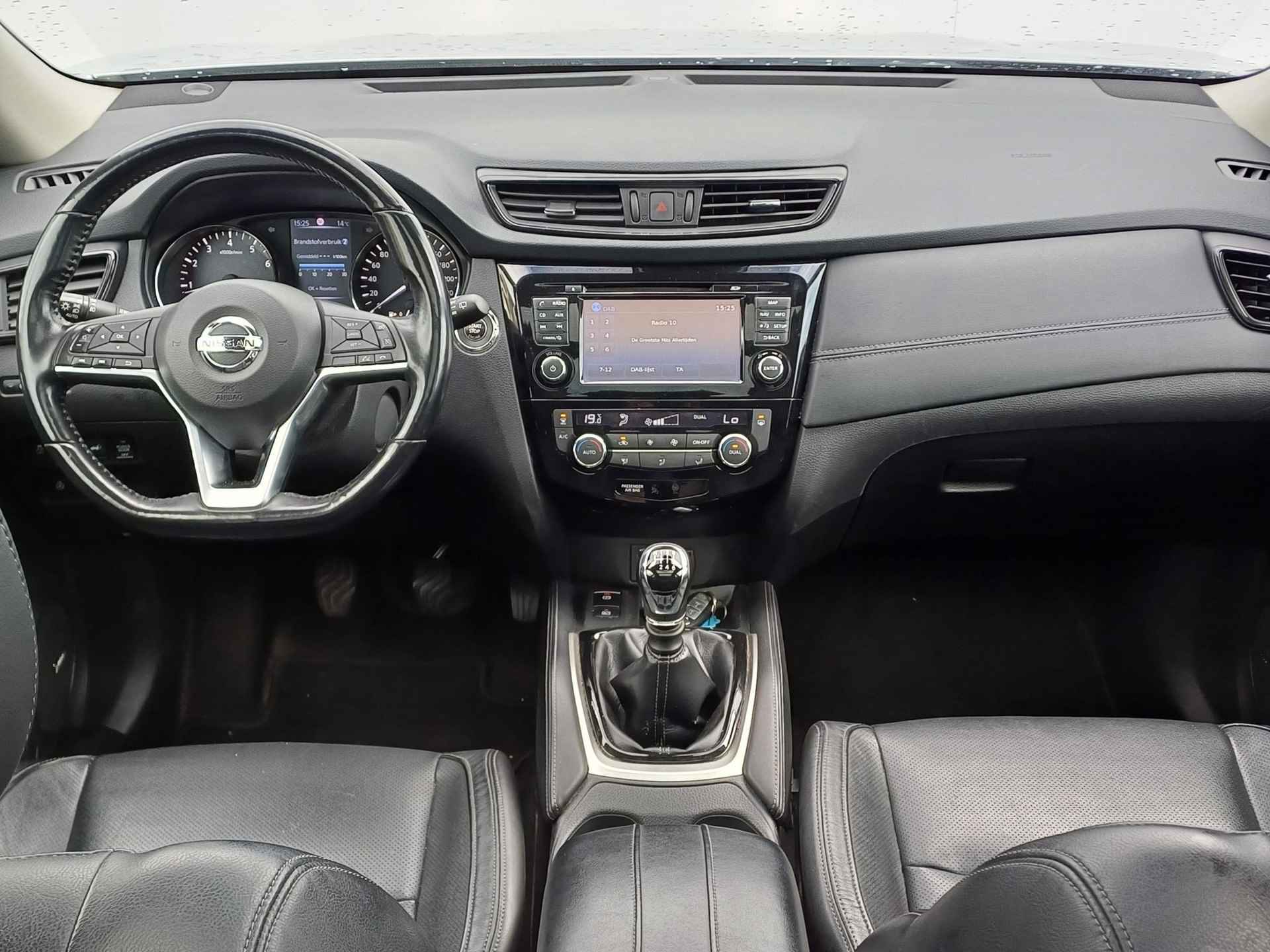 Nissan X-Trail 1.6 DIG-T 163 Tekna Navigatie / Privacy Glass / Panoramadak / Lederen Bekleding  / Elektrische Achterklep / Parkeercamera / Climate Control - 5/48