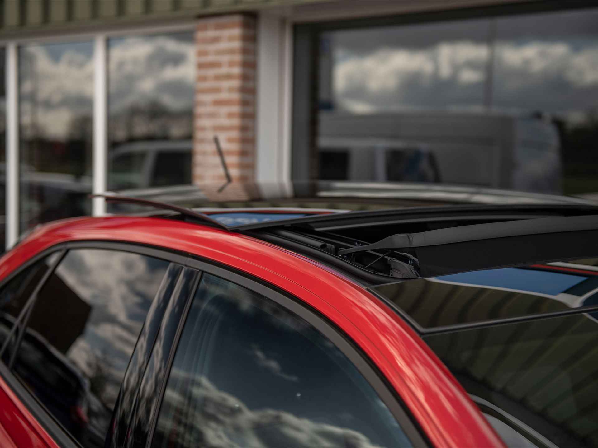 Volkswagen Taigo 1.5TSi DSG R-Line Black Style | Matrix IQ LED | Panorama schuif-/kanteldak | Keyless entry & start | Camera | Sperdiff. | Adaptive Cruise Control | Drive Mode select | Trekhaak afn.kogel | Nw.prijs 2023 € 47.630,- - 26/57