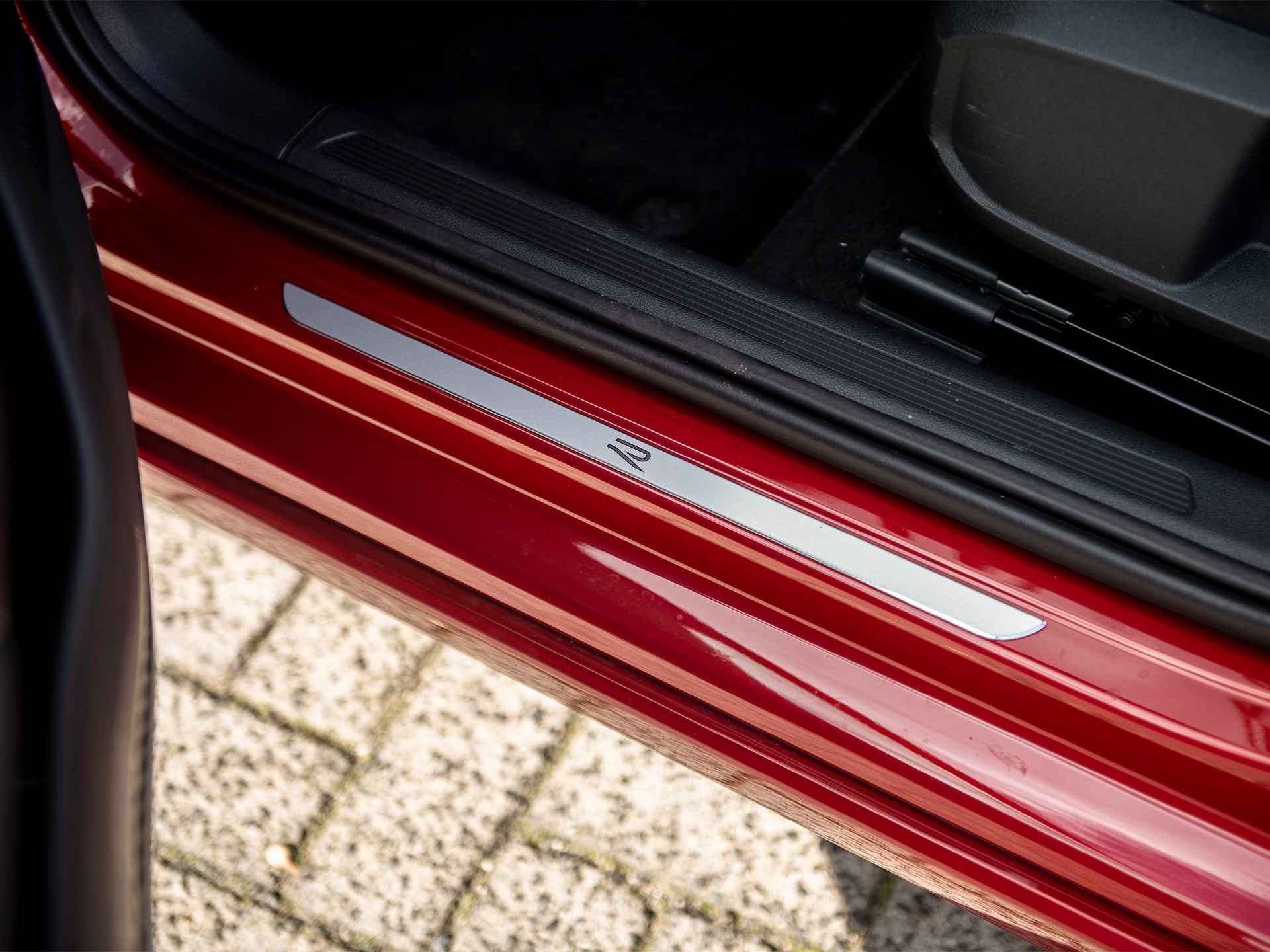 Volkswagen Taigo 1.5TSi DSG R-Line Black Style | Matrix IQ LED | Panorama schuif-/kanteldak | Keyless entry & start | Camera | Sperdiff. | Adaptive Cruise Control | Drive Mode select | Trekhaak afn.kogel | Nw.prijs 2023 € 47.630,- - 30/57
