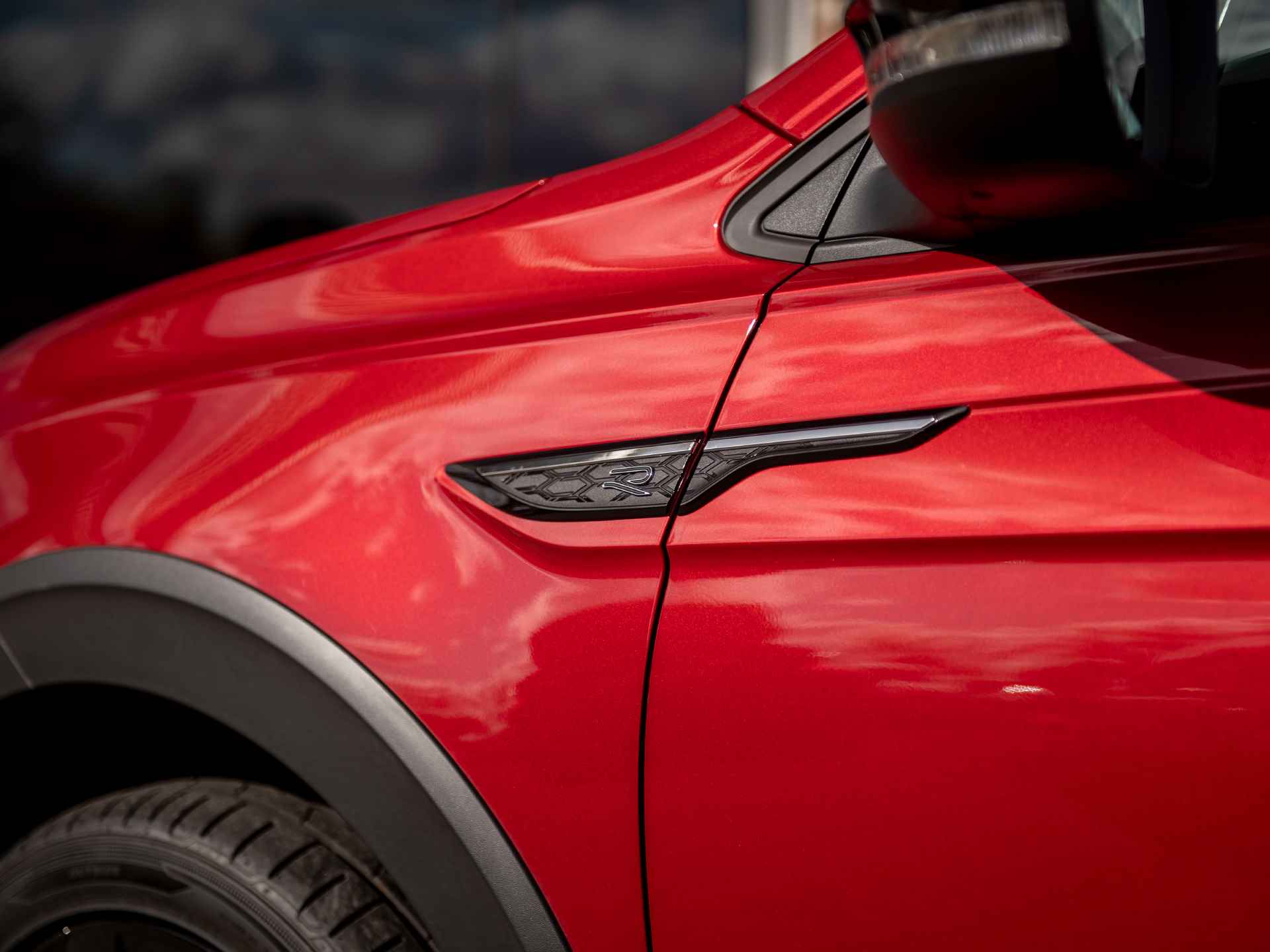 Volkswagen Taigo 1.5TSi DSG R-Line Black Style | Matrix IQ LED | Panorama schuif-/kanteldak | Keyless entry & start | Camera | Sperdiff. | Adaptive Cruise Control | Drive Mode select | Trekhaak afn.kogel | Nw.prijs 2023 € 47.630,- - 48/57