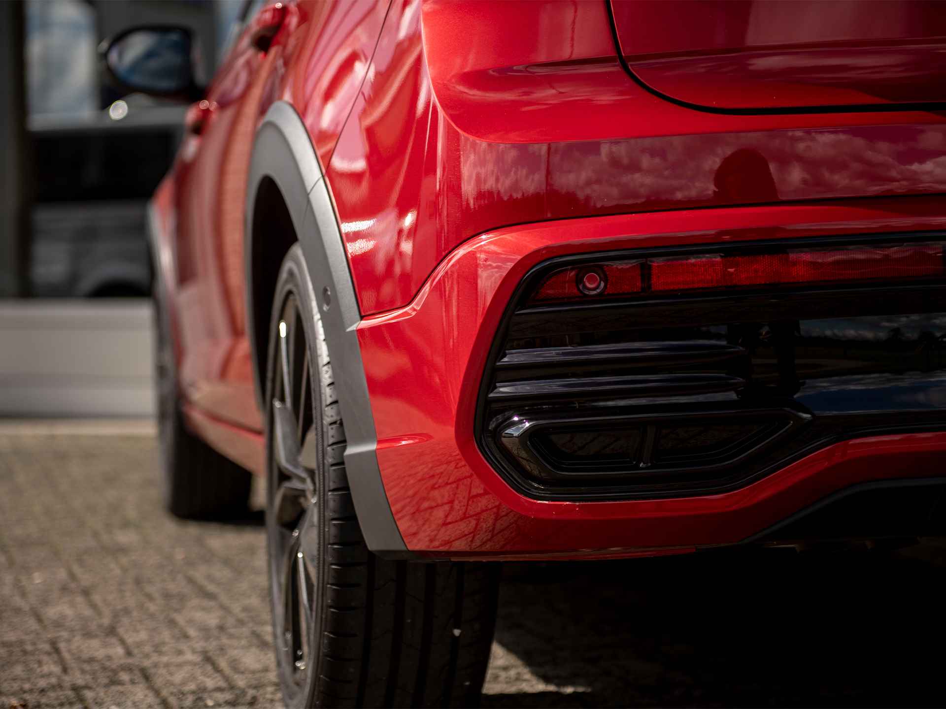 Volkswagen Taigo 1.5TSi DSG R-Line Black Style | Matrix IQ LED | Panorama schuif-/kanteldak | Keyless entry & start | Camera | Sperdiff. | Adaptive Cruise Control | Drive Mode select | Trekhaak afn.kogel | Nw.prijs 2023 € 47.630,- - 49/57
