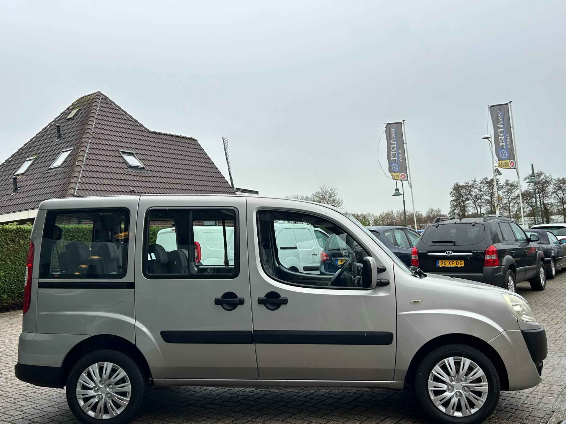 Fiat Doblò 1.4 Family Plus 7 Pers! Airco Schuifdeuren Elek.Pakket Trekhaak Nieuwe APK Nette Staat! - 5/19