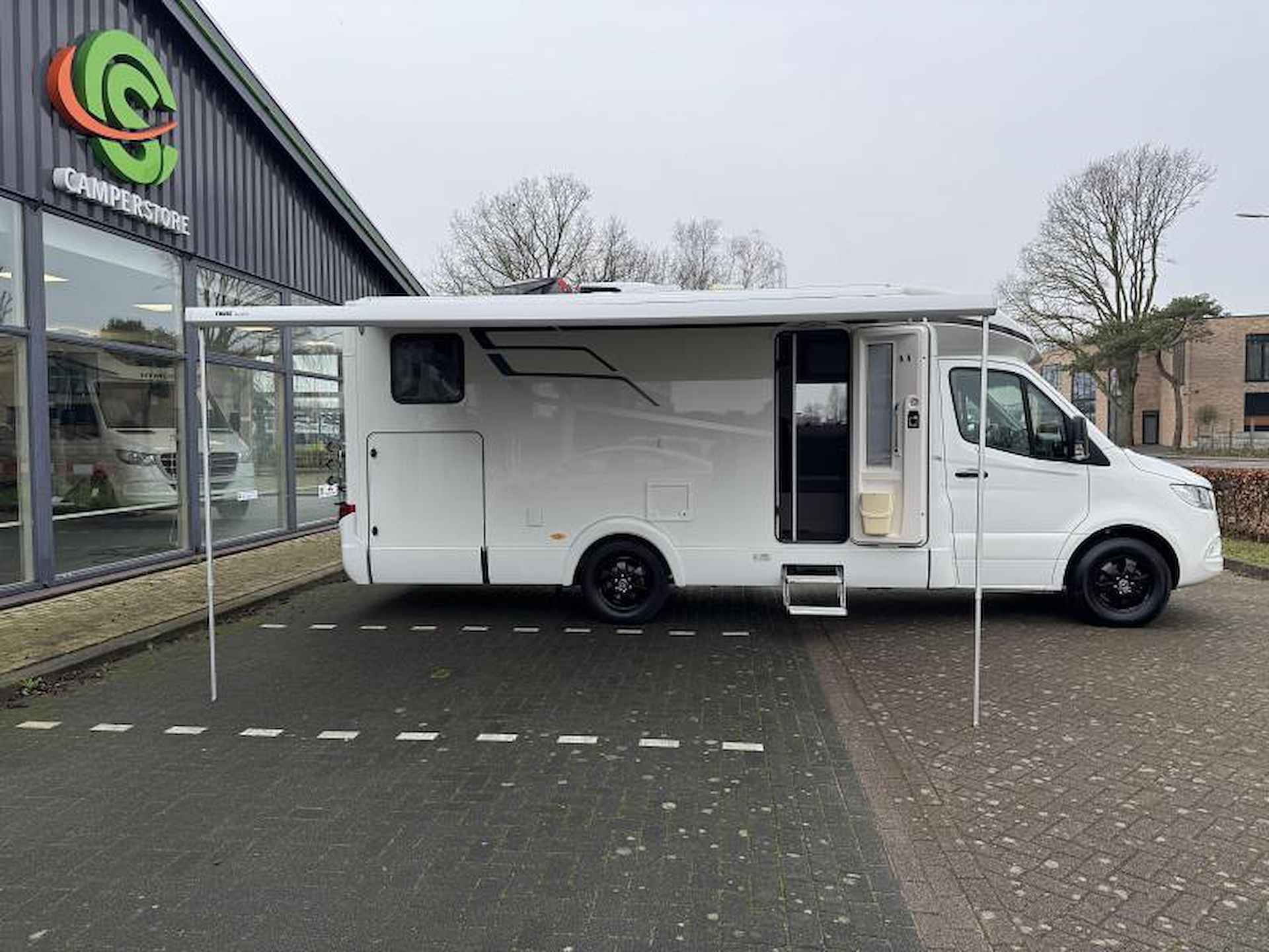 Hymer Tramp S 680 - 8/25