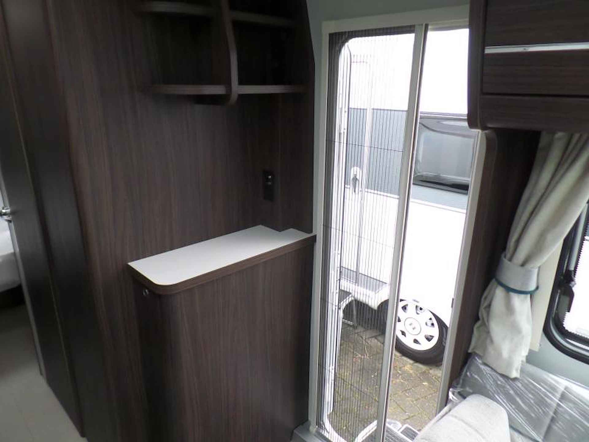 Elddis Affinity 550 Eilandbed model 2025 - 13/15