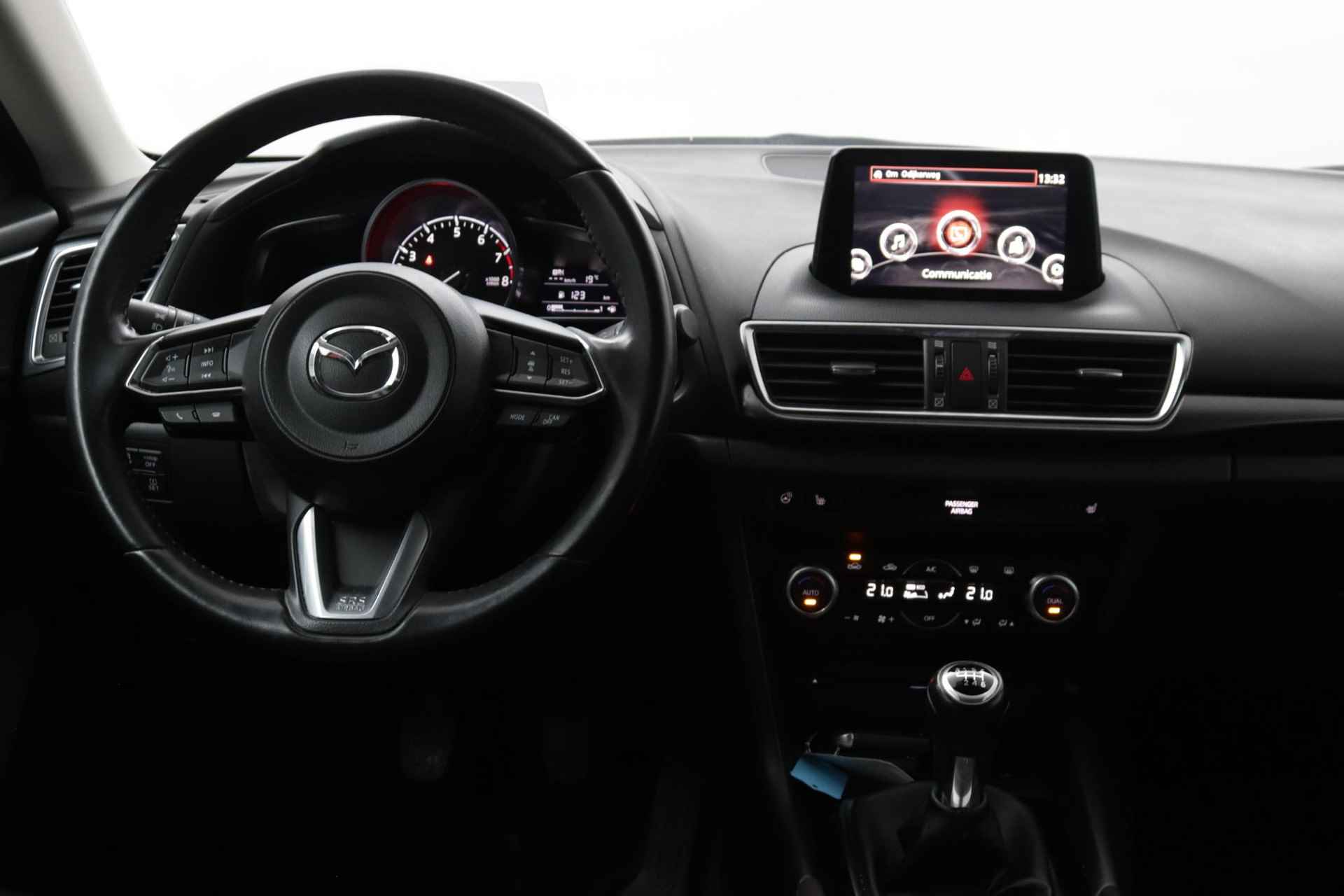 Mazda 3 2.0 SkyActiv-G 120 GT-M - 24/37