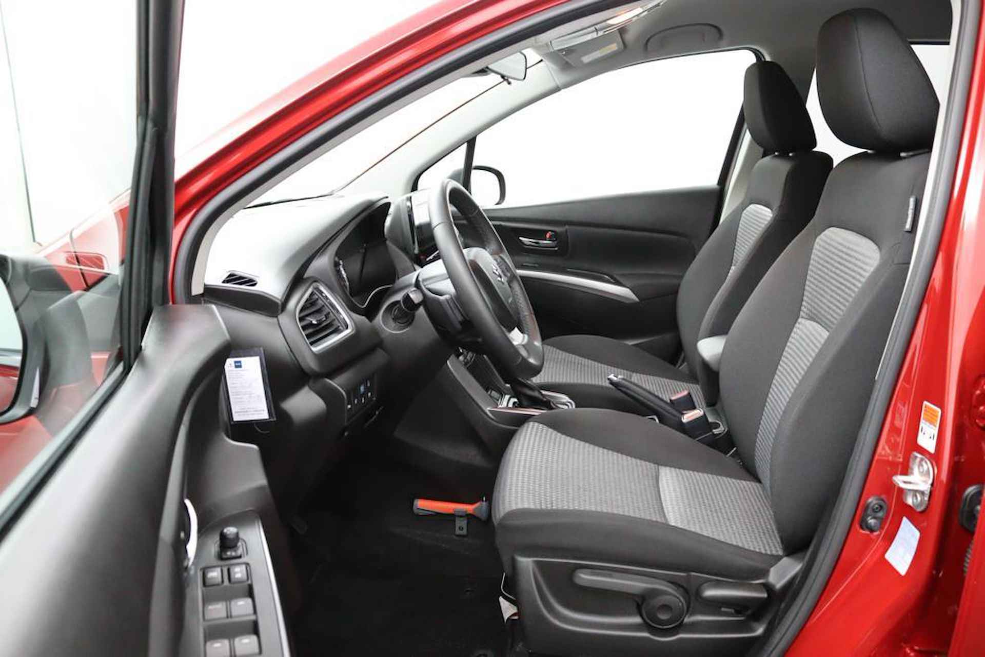 Suzuki S-Cross 1.5 Hybrid Select | Automaat | Apple Carplay | Android Auto | Parkeersensoren Rondom | Dodehoek Detectie | Suzuki Safety Sense | - 9/51