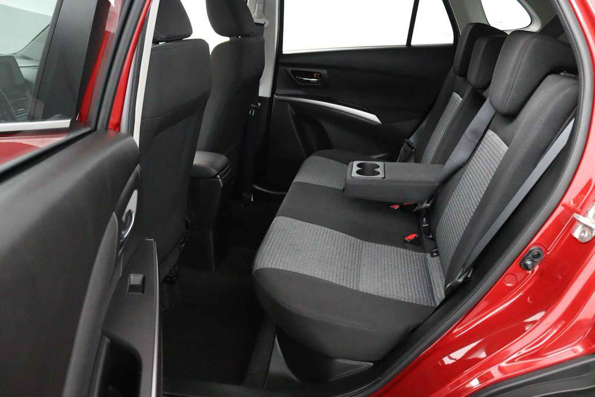 Suzuki S-Cross 1.5 Hybrid Select | Automaat | Apple Carplay | Android Auto | Parkeersensoren Rondom | Dodehoek Detectie | Suzuki Safety Sense | - 13/51