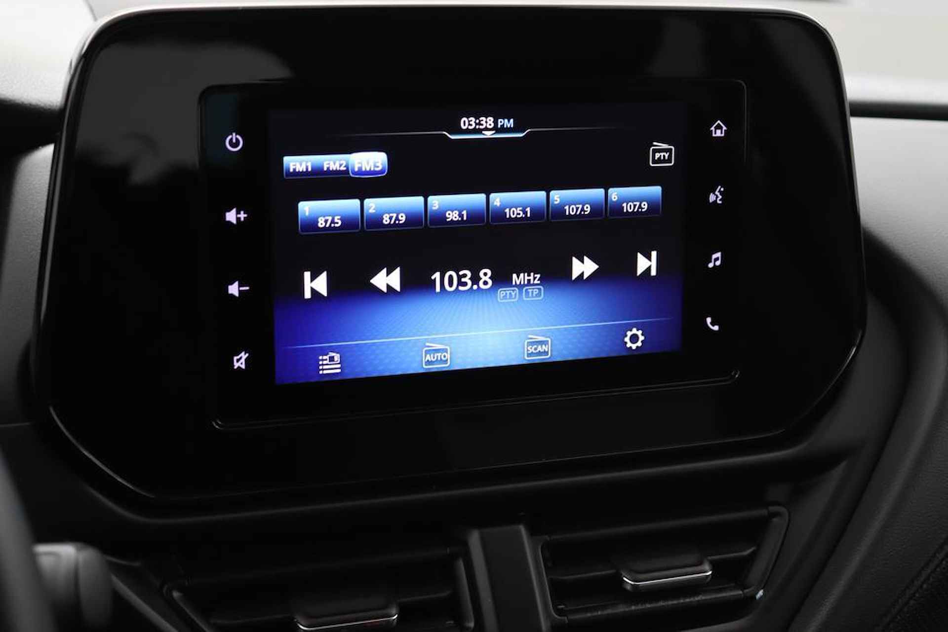 Suzuki S-Cross 1.5 Hybrid Select | Automaat | Apple Carplay | Android Auto | Parkeersensoren Rondom | Dodehoek Detectie | Suzuki Safety Sense | - 14/51