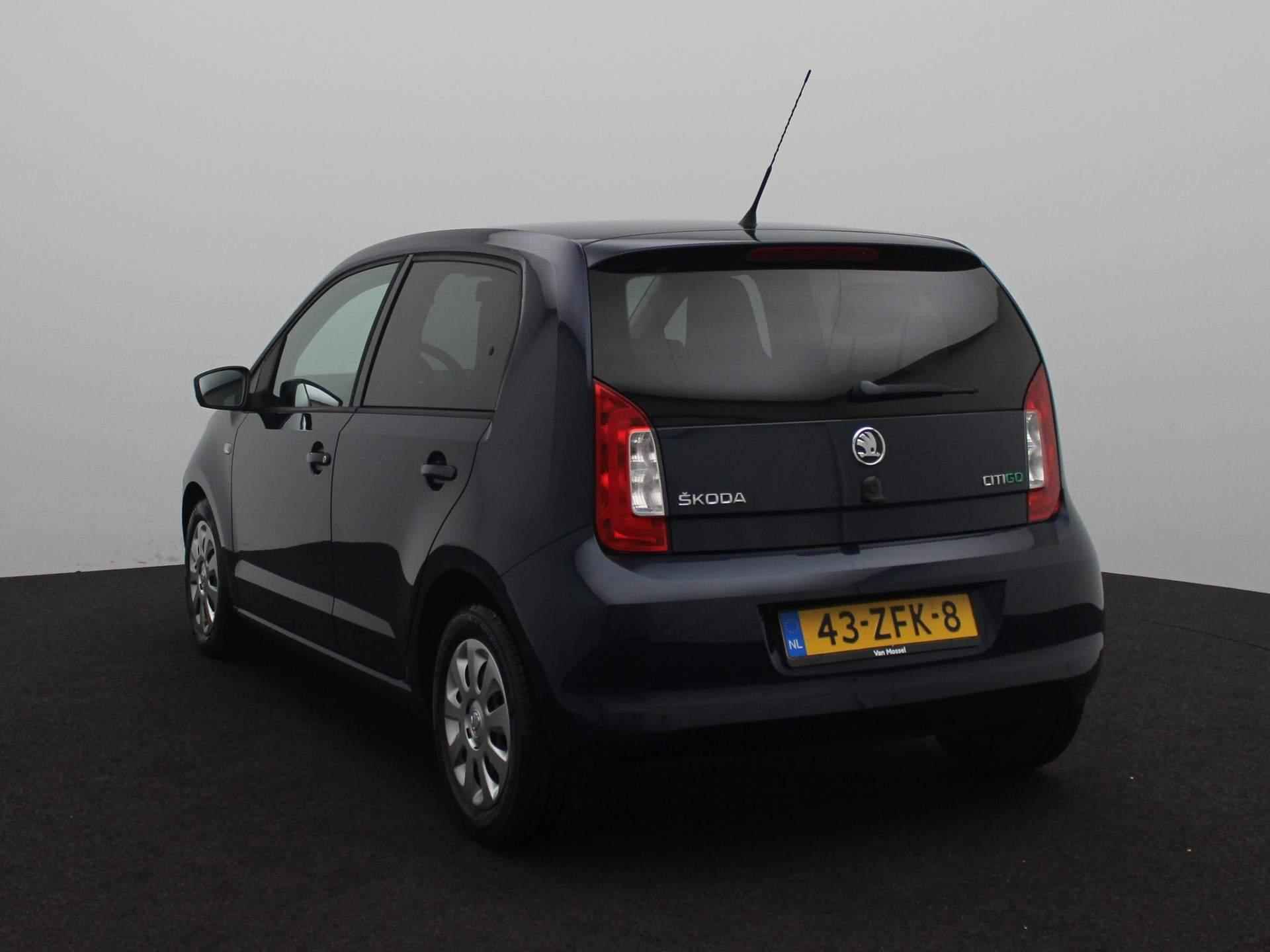 Skoda Citigo 5drs. 1.0i Tour | 2e-Eigenaar | Navi | Airco | Cruise Control | Parkeersensoren | Getint glas | Mistlampen | - 2/23