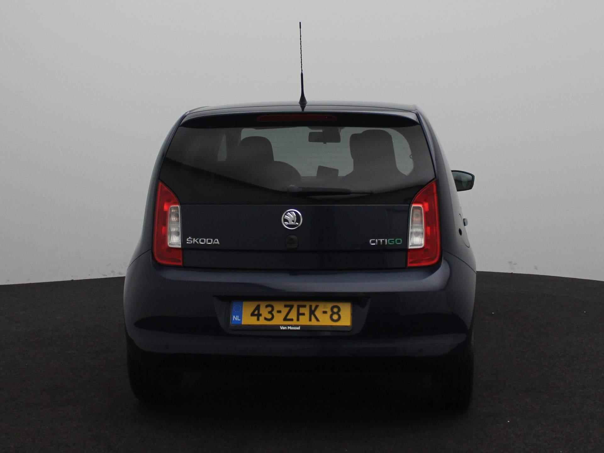 Skoda Citigo 5drs. 1.0i Tour | 2e-Eigenaar | Navi | Airco | Cruise Control | Parkeersensoren | Getint glas | Mistlampen | - 5/23