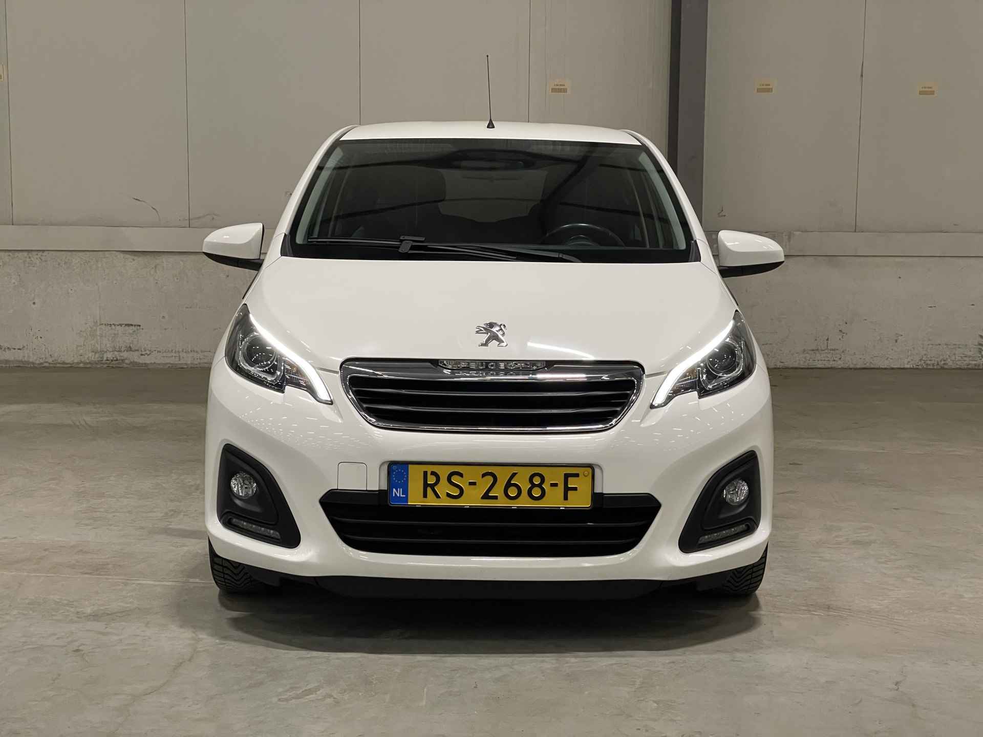 Peugeot 108 1.0 e-VTi Active | Trekhaak | Bluetooth | Airco | Elektr ramen voor | LED dagrijverlichting | - 12/33