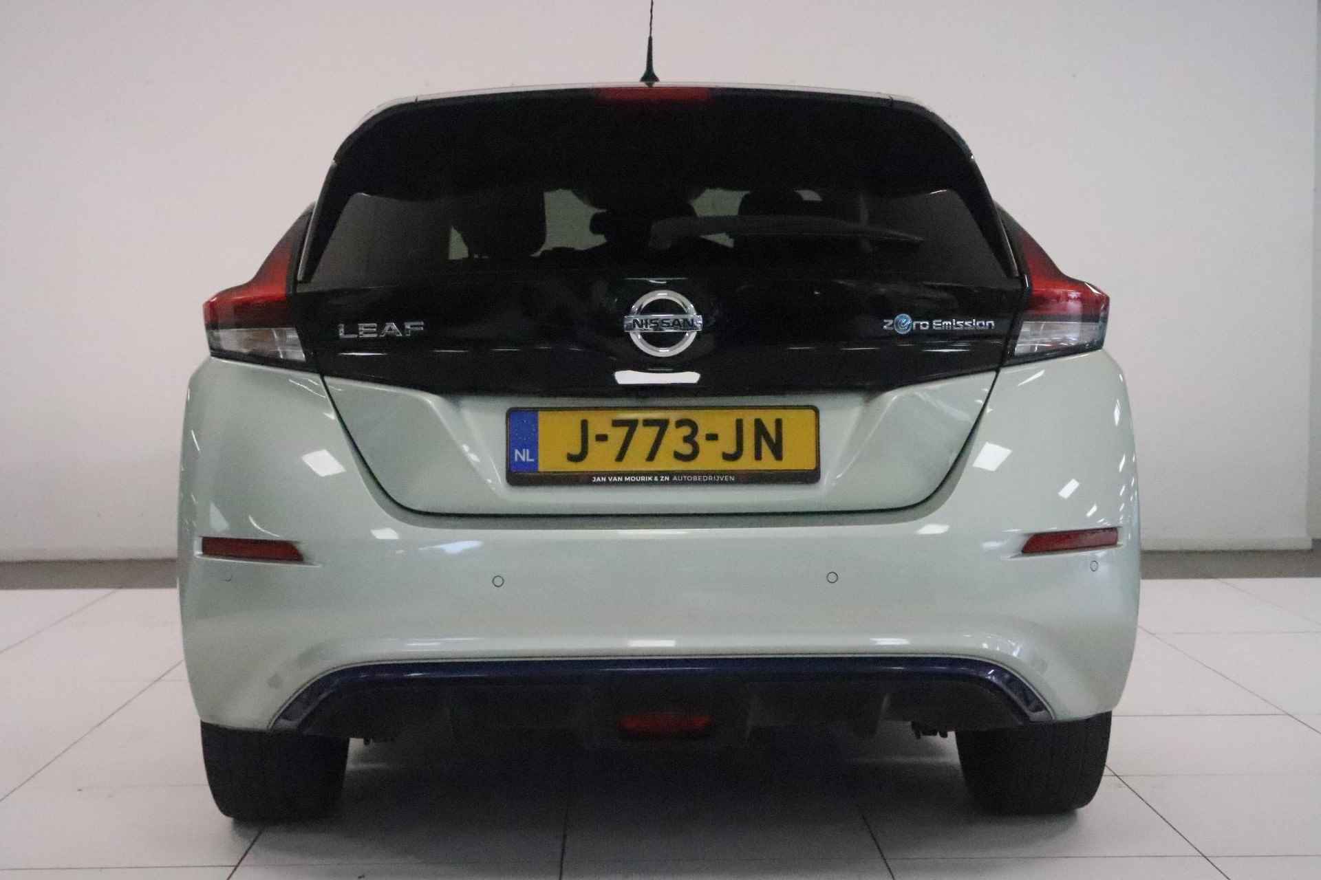 Nissan LEAF 3.Zero Limited Edition 62 kWh  | Bose audio | 360° Camera | Stoelverwarming | - 33/36